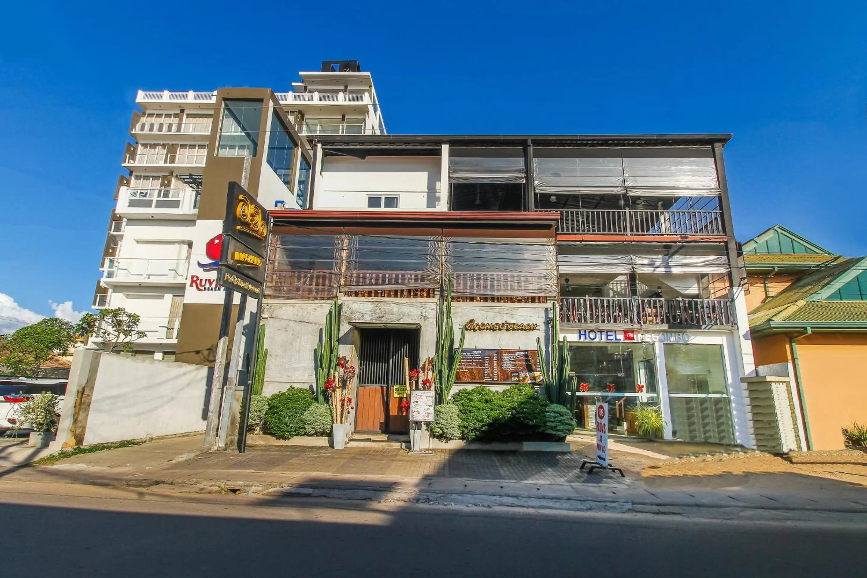 Facade/entrance in Hotel 198 Negombo
