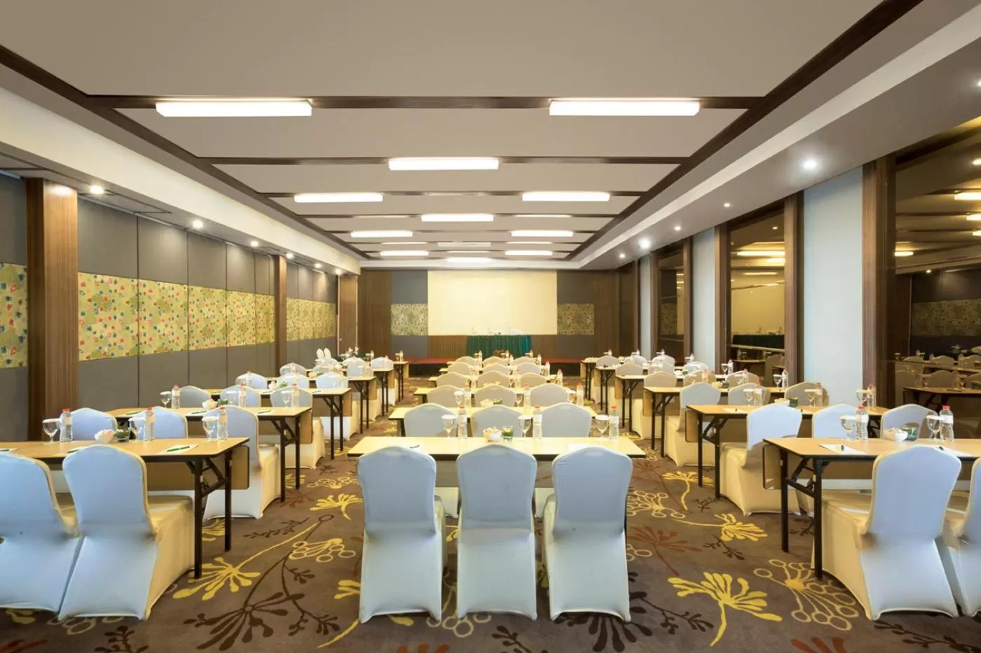 Meeting/conference room in Khas Hotel Pekalongan