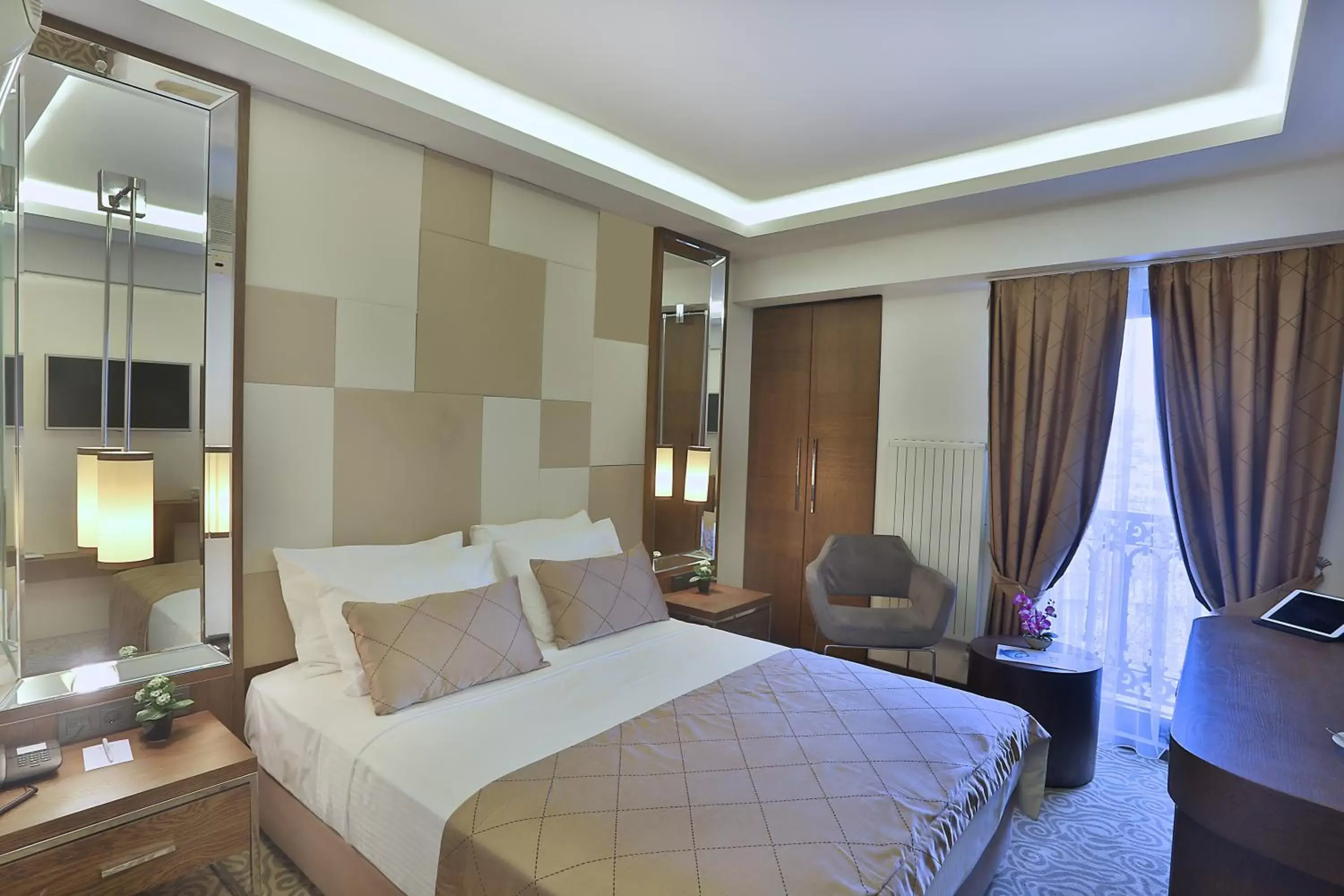 Day, Bed in Grand Sagcanlar Hotel