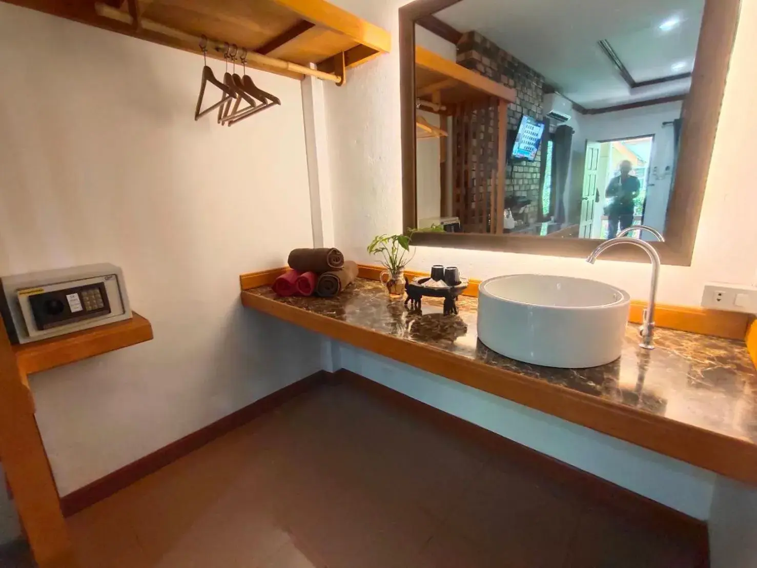 safe, Bathroom in Lanta Riviera Resort - SHA Extra Plus