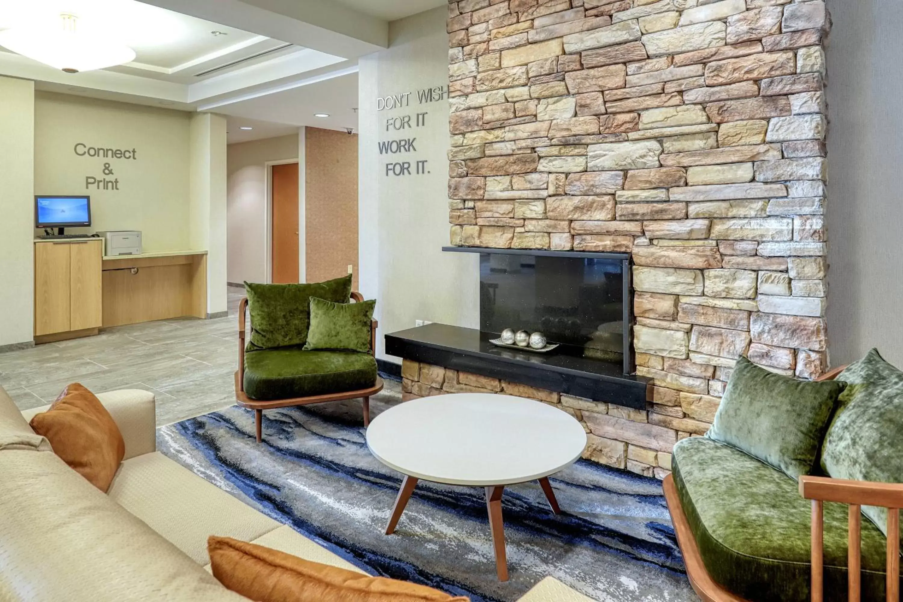 Lobby or reception, Seating Area in Fairfield Inn & Suites Woodbridge