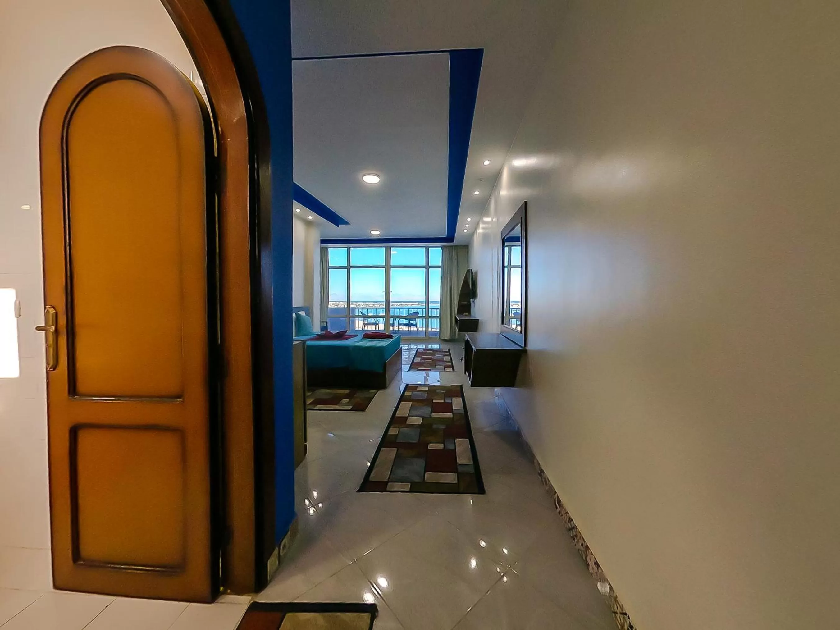 Seaview Panorama Boatel