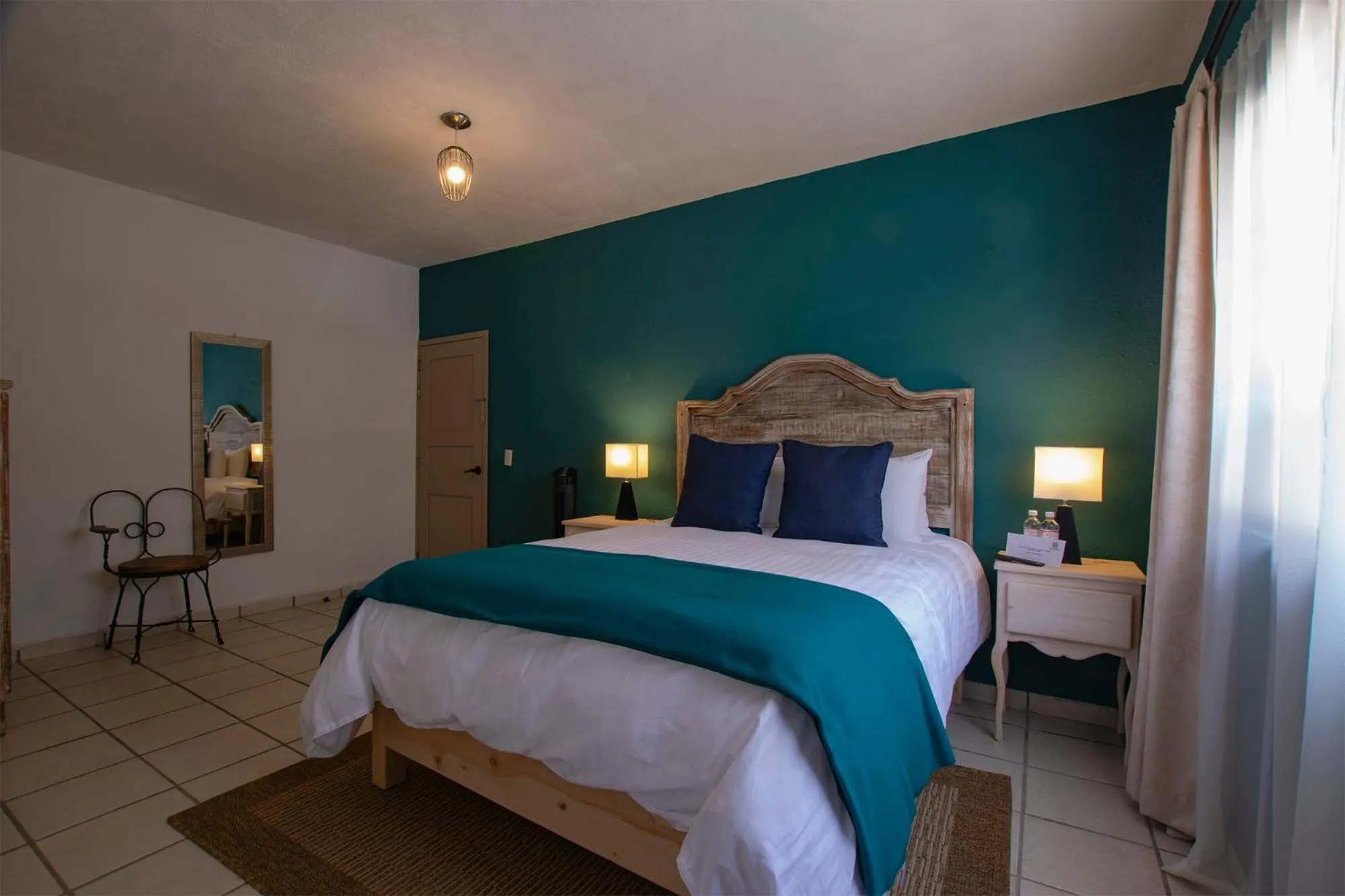 Photo of the whole room in Hotel Casa Santamaría