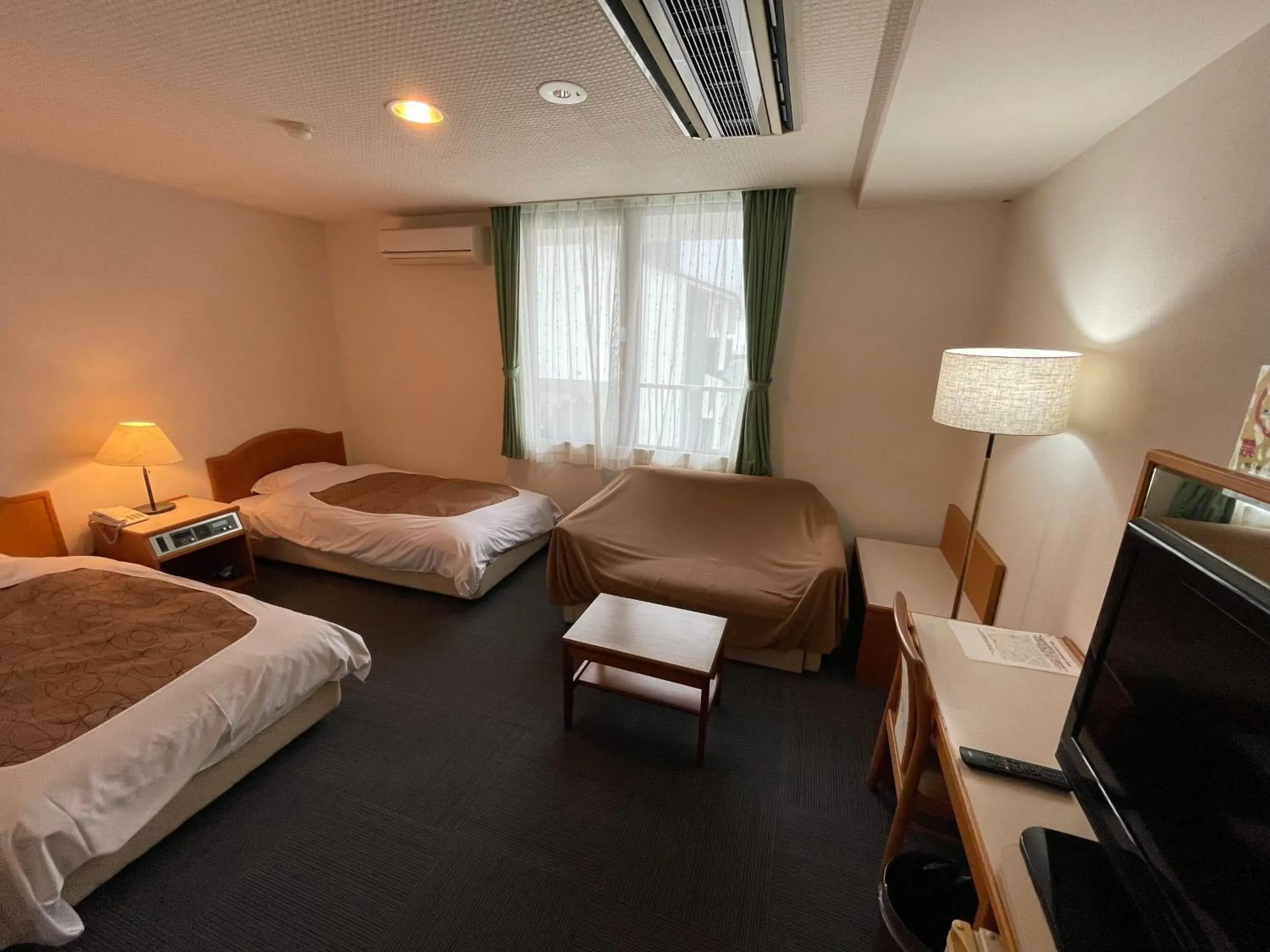 Photo of the whole room, Bed in Hotel Ginsui