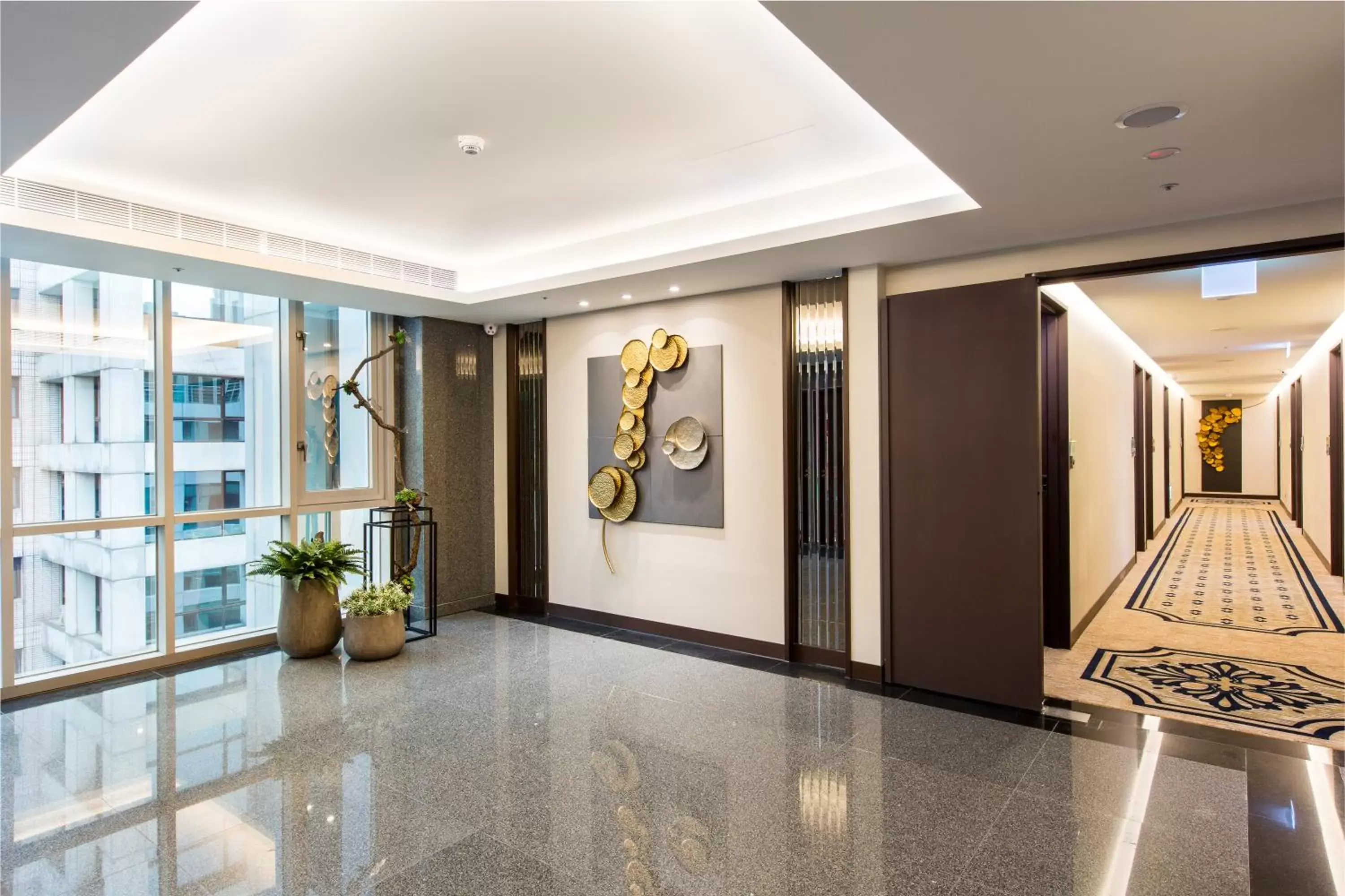 Area and facilities in K Hotel Tianjin