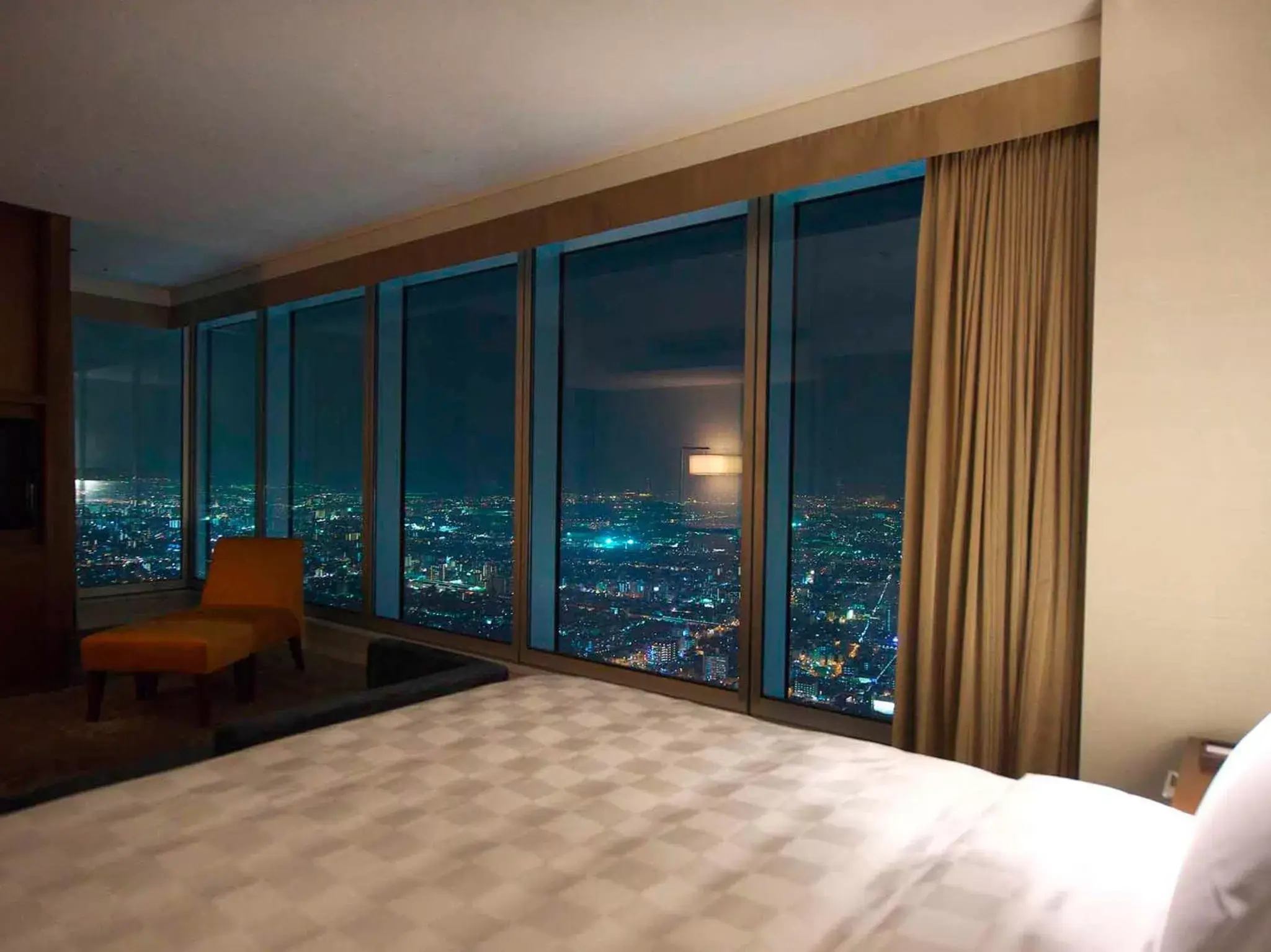 View (from property/room), Bed in Osaka Marriott Miyako Hotel