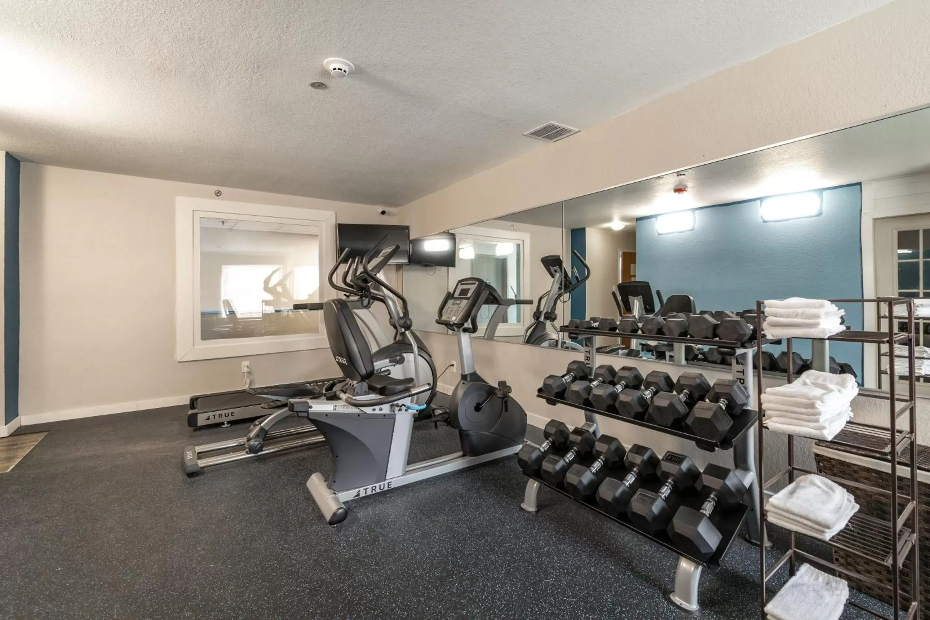 Property building, Fitness Center/Facilities in THE BRANSINN Entertainment District
