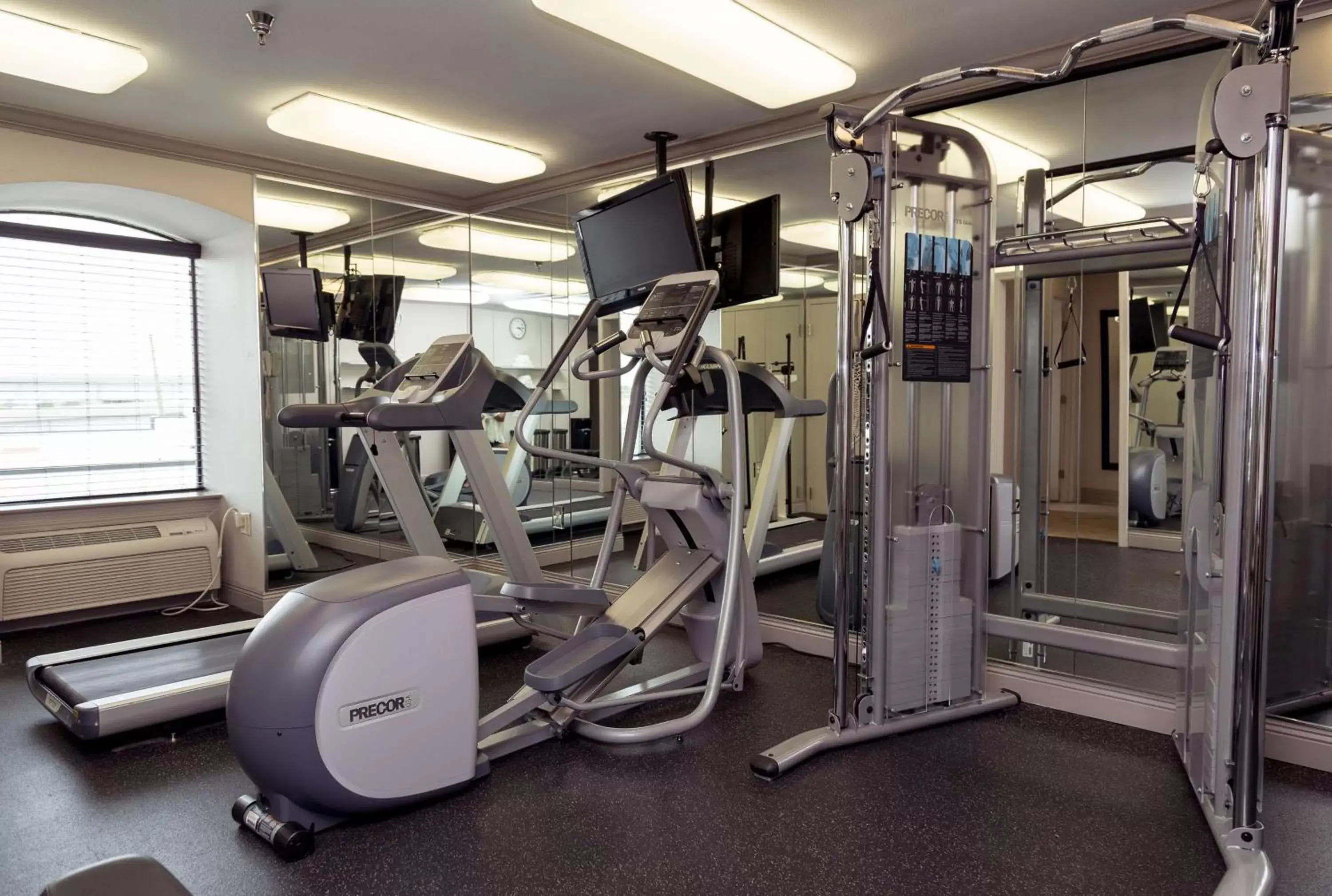 Activities, Fitness Center/Facilities in Country Inn & Suites by Radisson, Metairie (New Orleans), LA