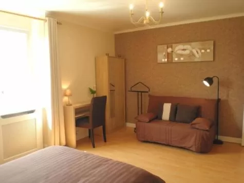 Photo of the whole room, Bed in Ker Paula