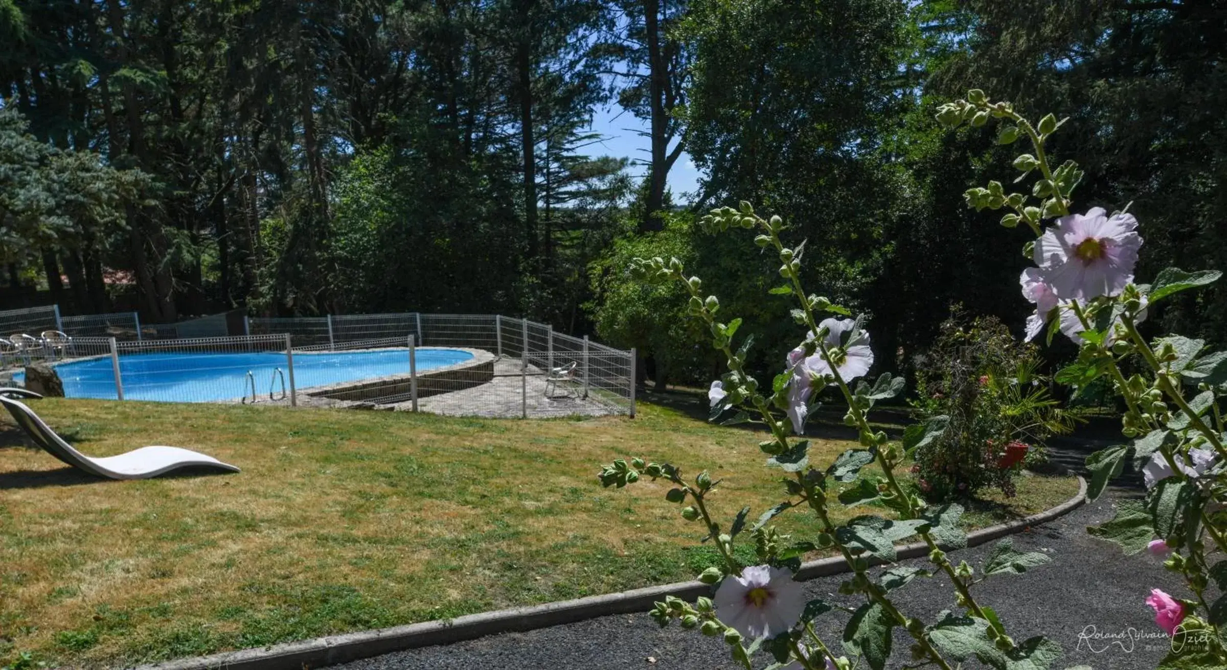Aqua park, Pool View in La Chaumière