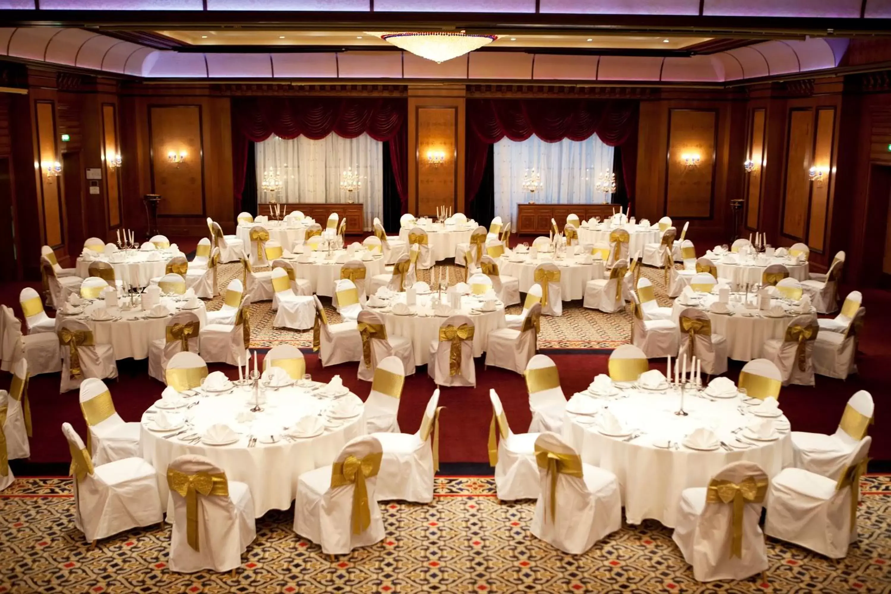 Banquet/Function facilities, Banquet Facilities in InterContinental Almaty, an IHG Hotel