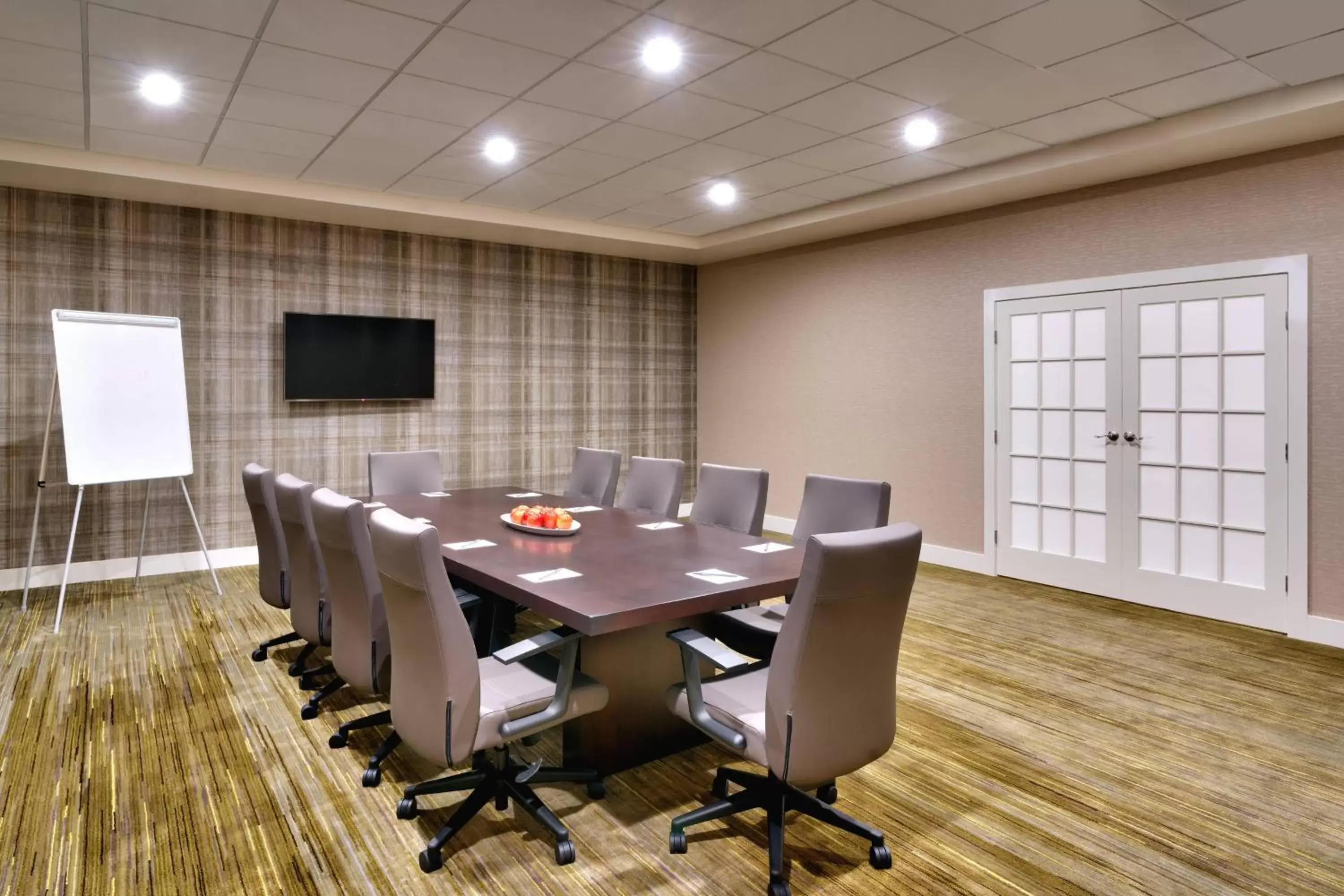 Meeting/conference room in Courtyard by Marriott Charlotte Airport/Billy Graham Parkway