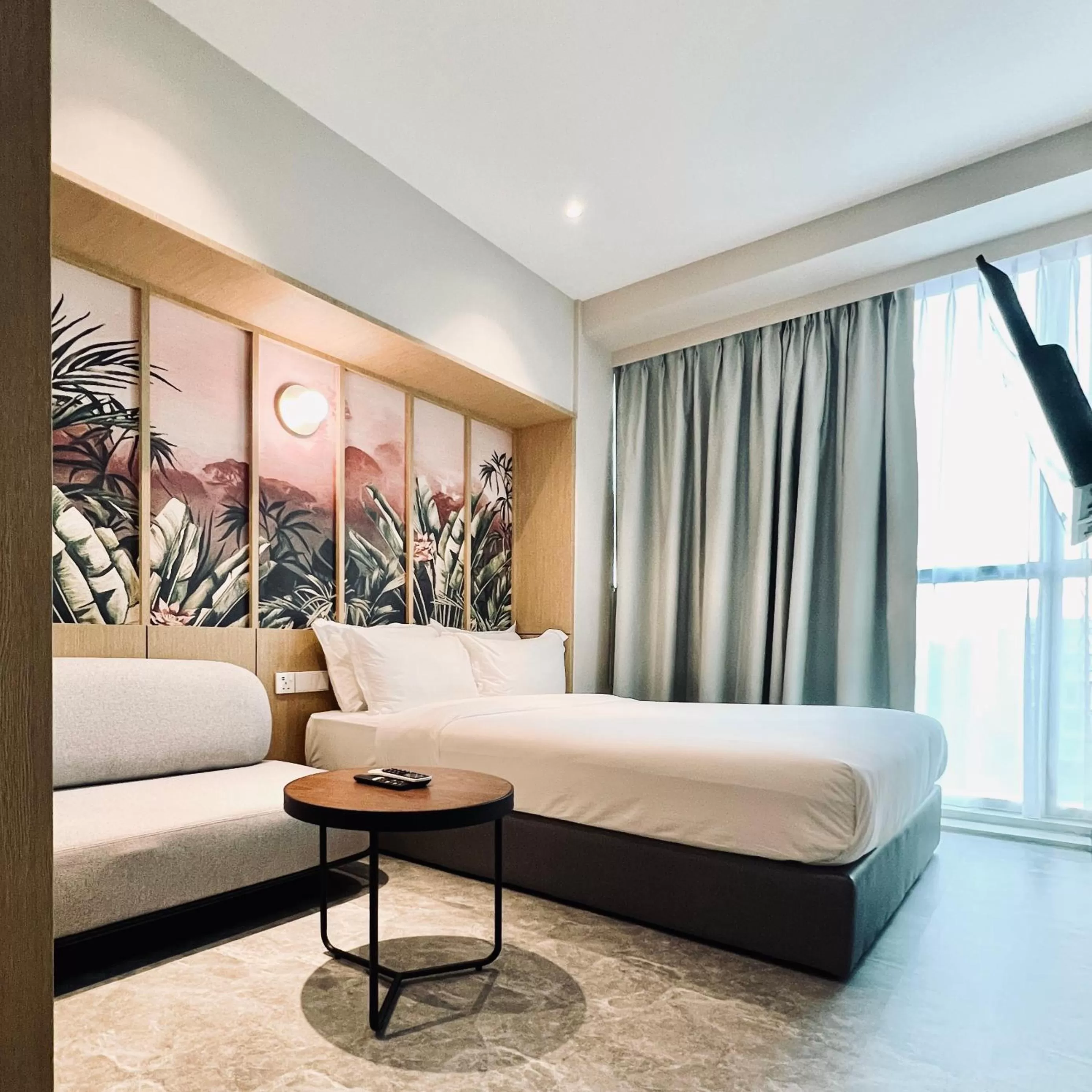 Bedroom, Bed in Harper Boutique Hotel at Sutera Avenue