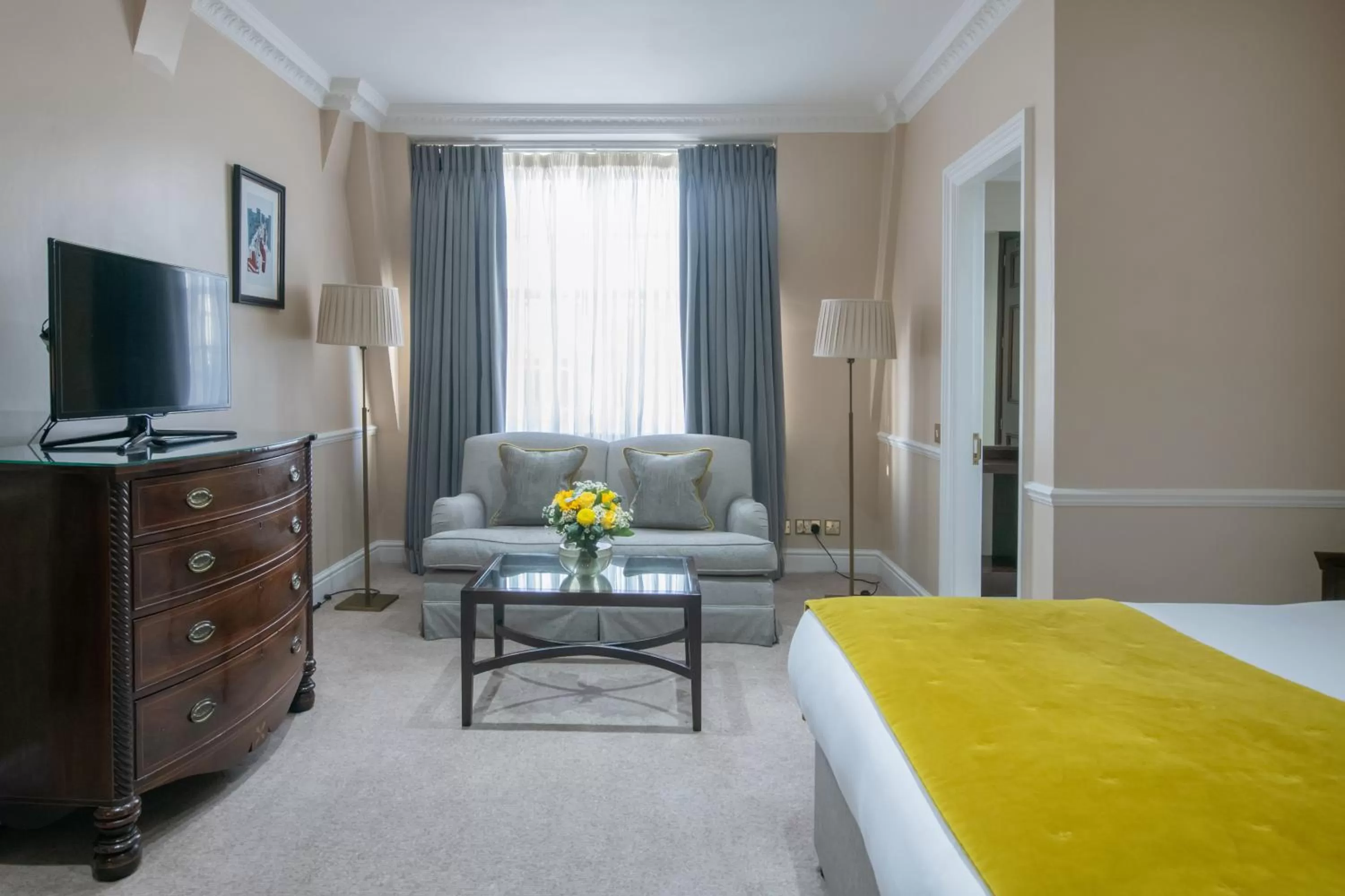 Bedroom in Dukes London