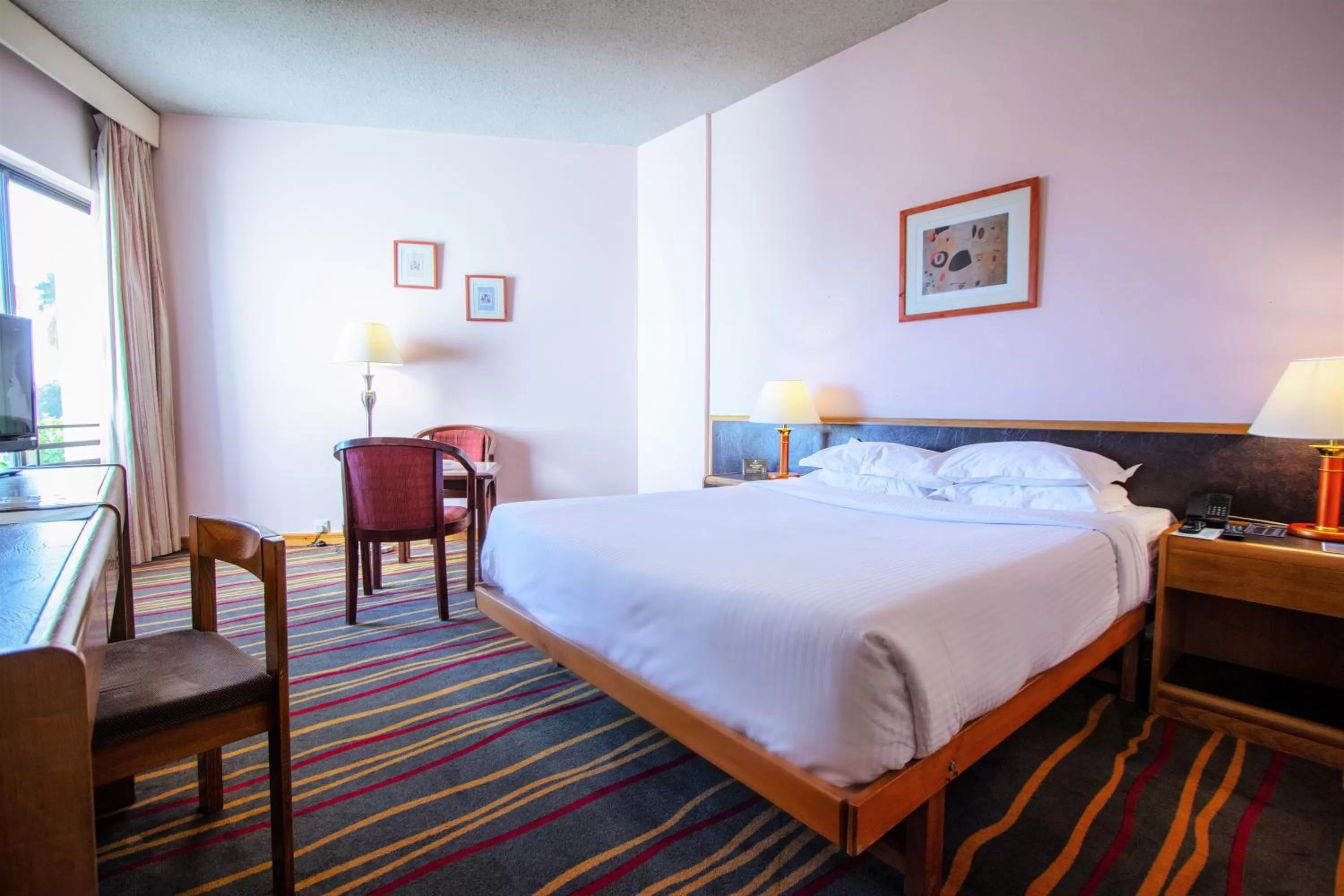 Rustic Deluxe Sea View Room in BM Beach Hotel