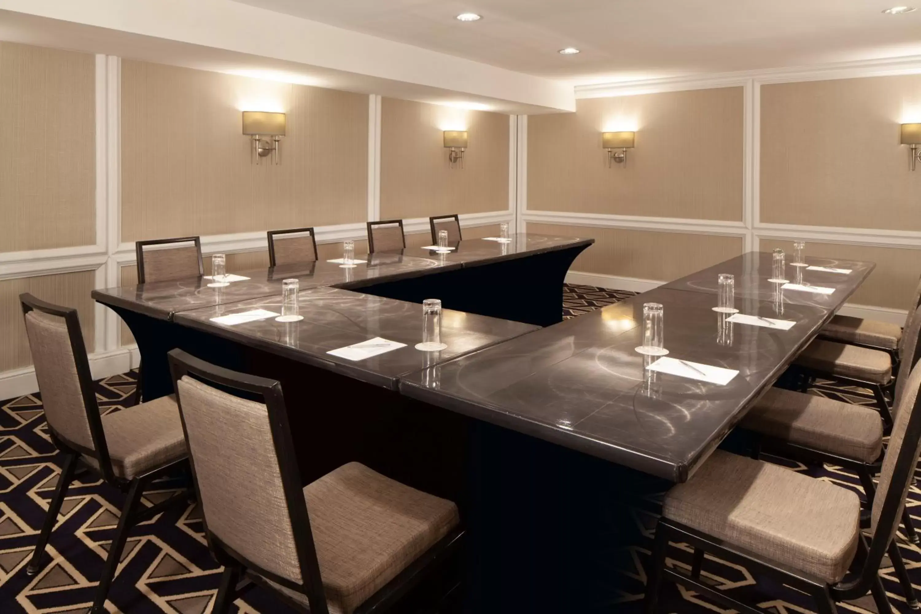 Meeting/conference room in Melrose Georgetown Hotel