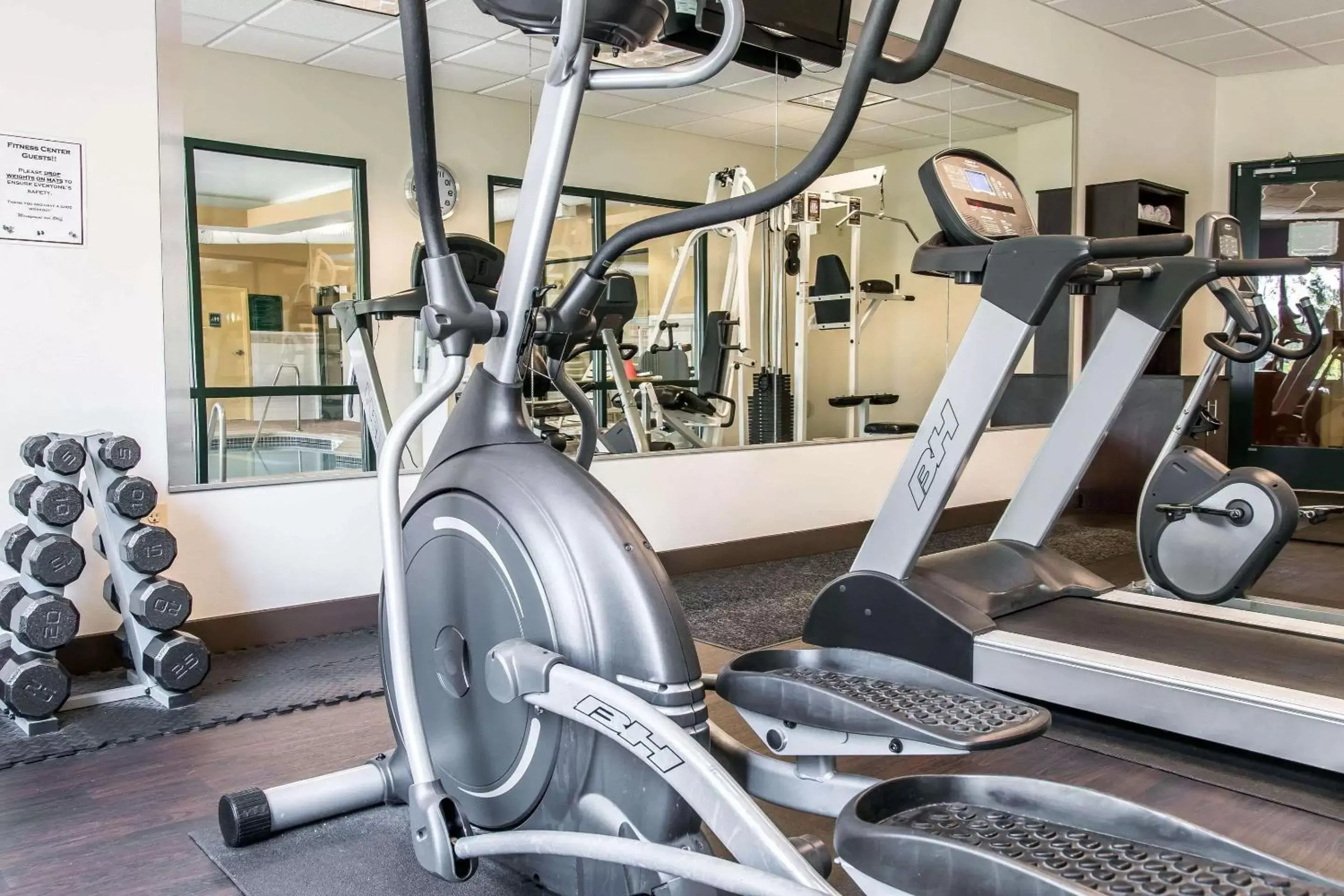 Fitness centre/facilities in Comfort Suites Canton - Detroit Fitness centre/facilities in Comfort Suites Canton - Detroit