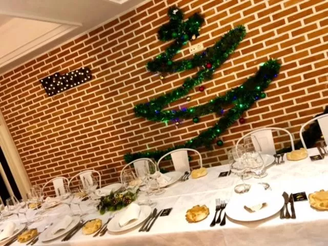 Restaurant/places to eat in Hospedium Hotel Juan II