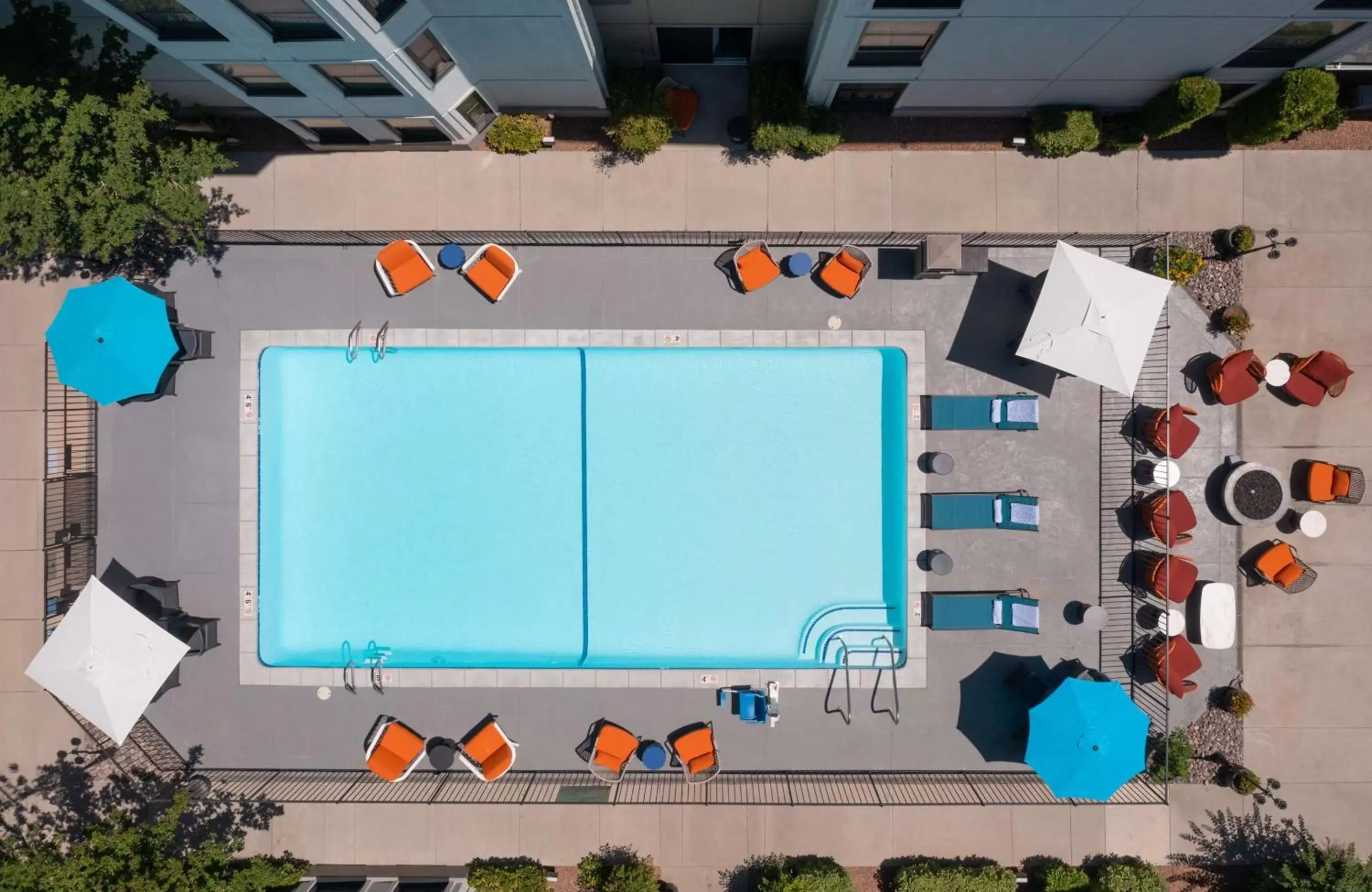 Pool View in Hampton Inn & Suites El Paso-Airport