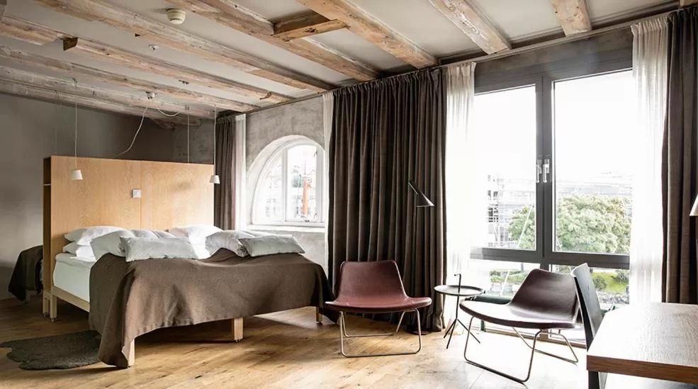 Bed in Hotel Brosundet