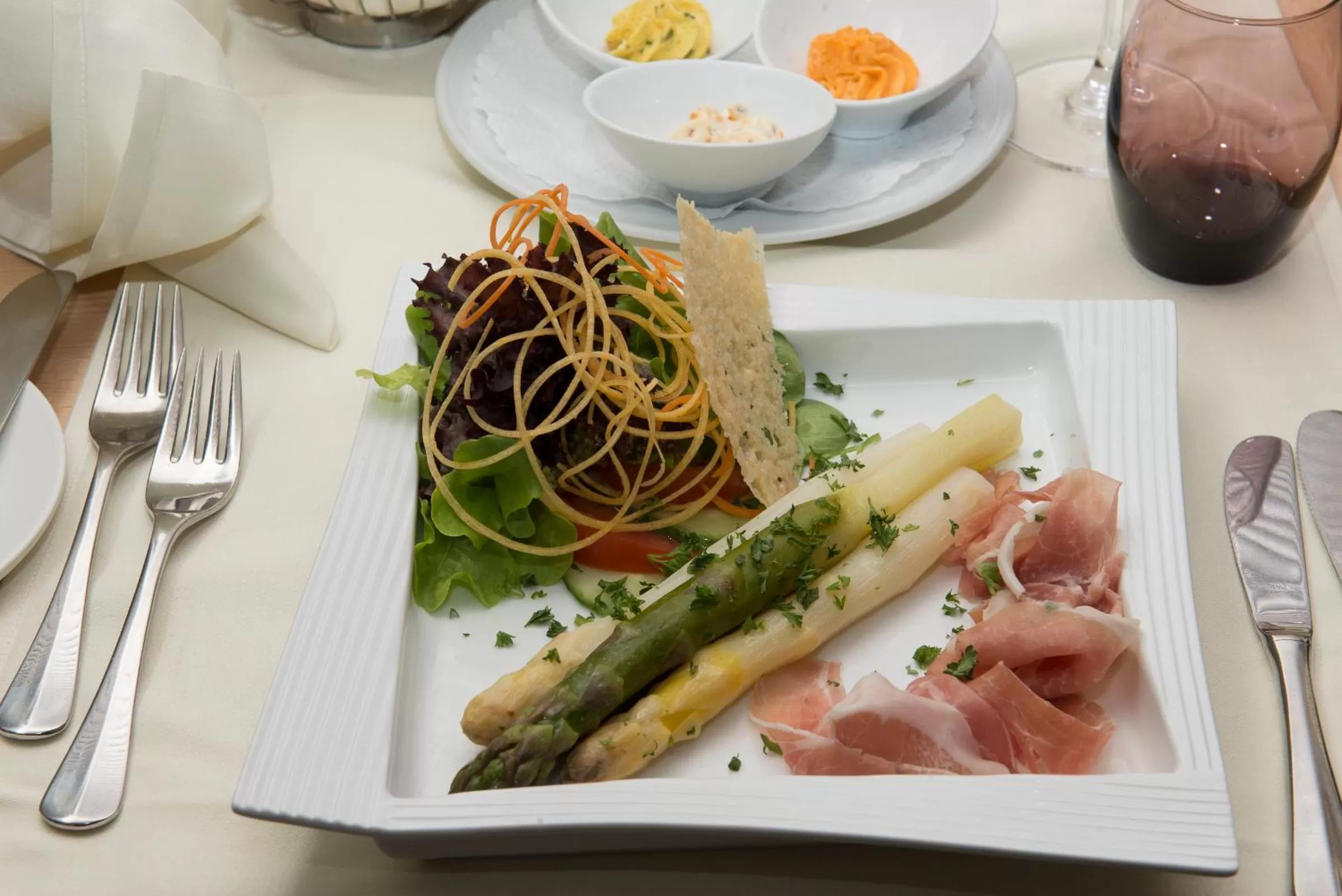 Food and drinks in Hotel zum Hirschen