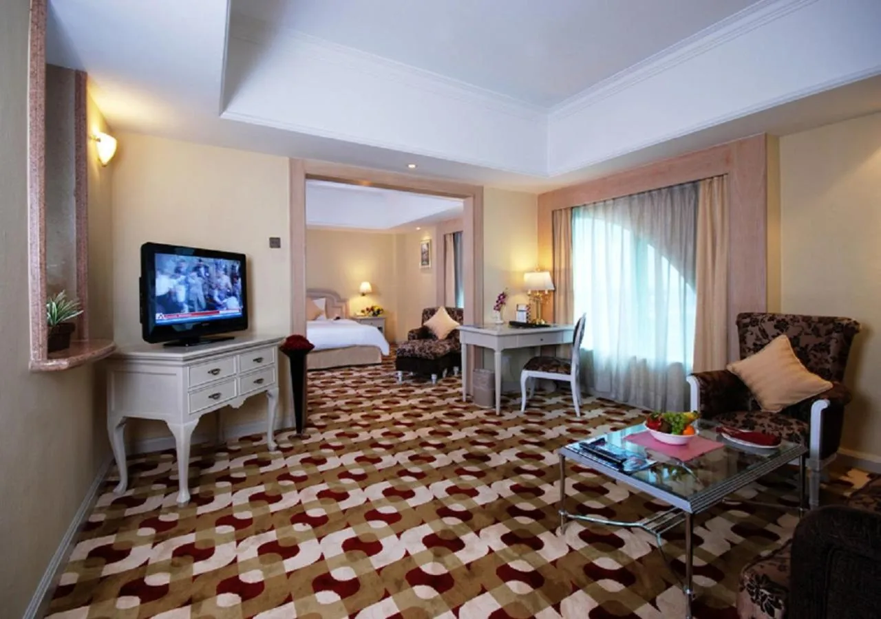 Living room, Bed in Berjaya Waterfront Hotel, Johor Bahru