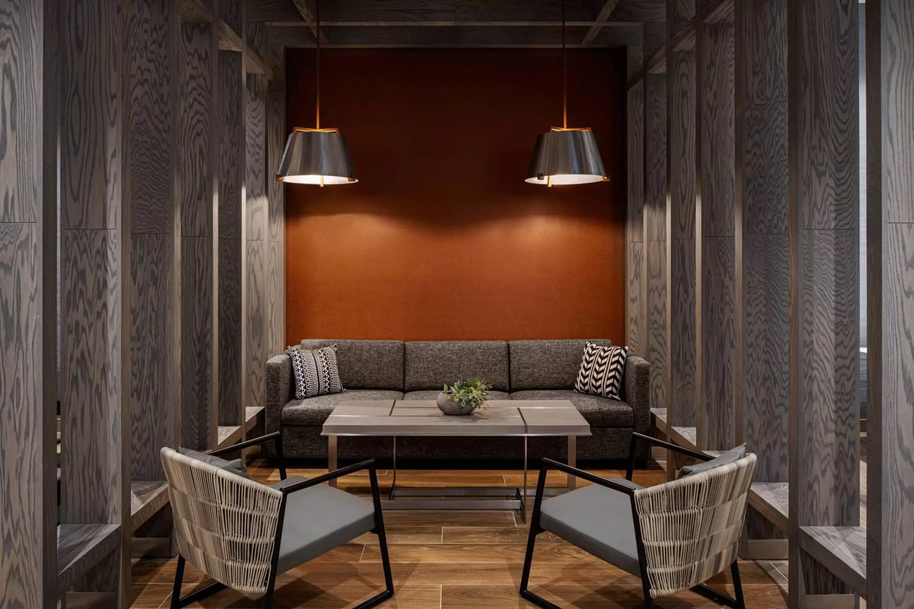 Lounge or bar, Seating Area in Marriott Phoenix Chandler