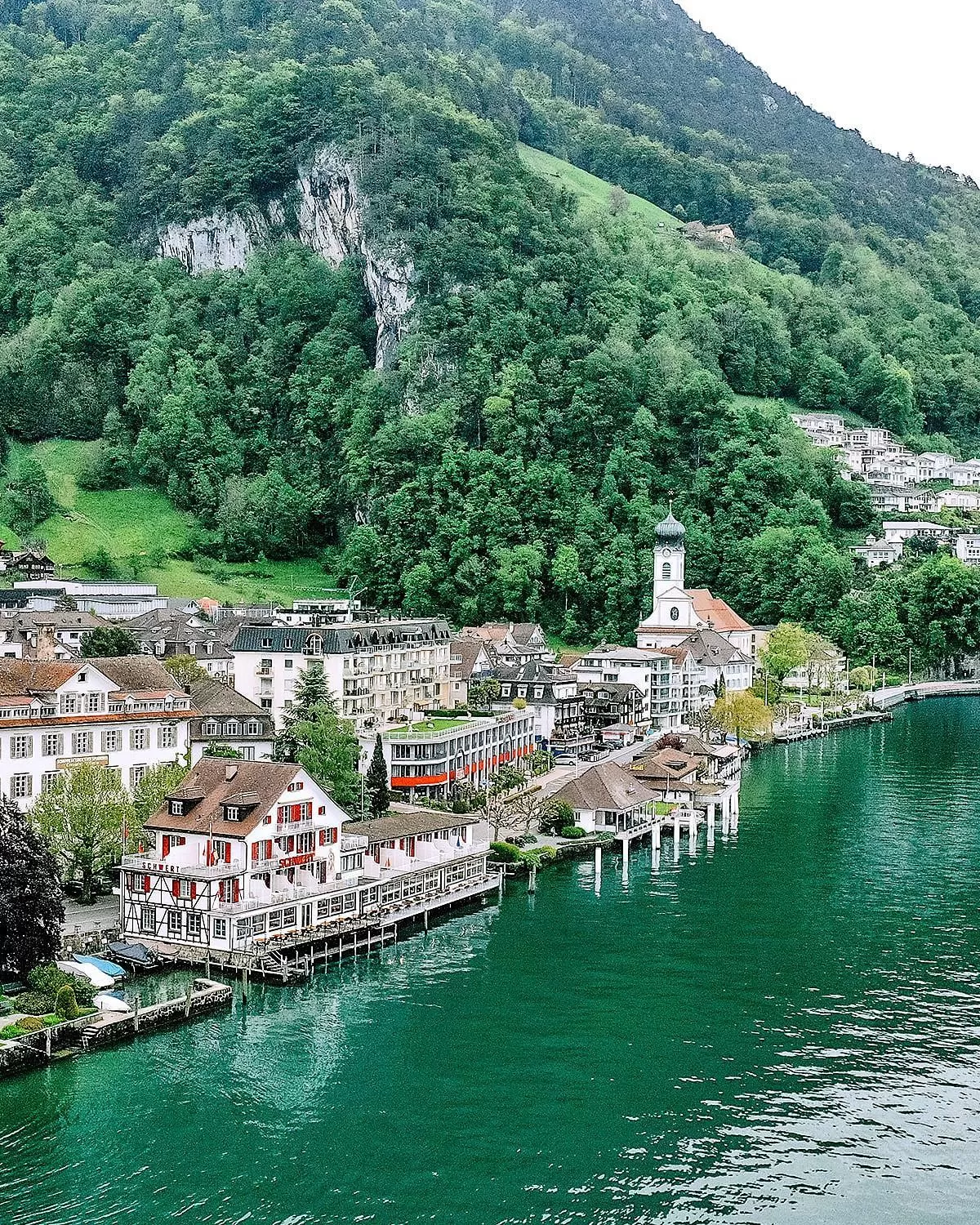 Property building, Bird's-eye View in Seehotel Schwert