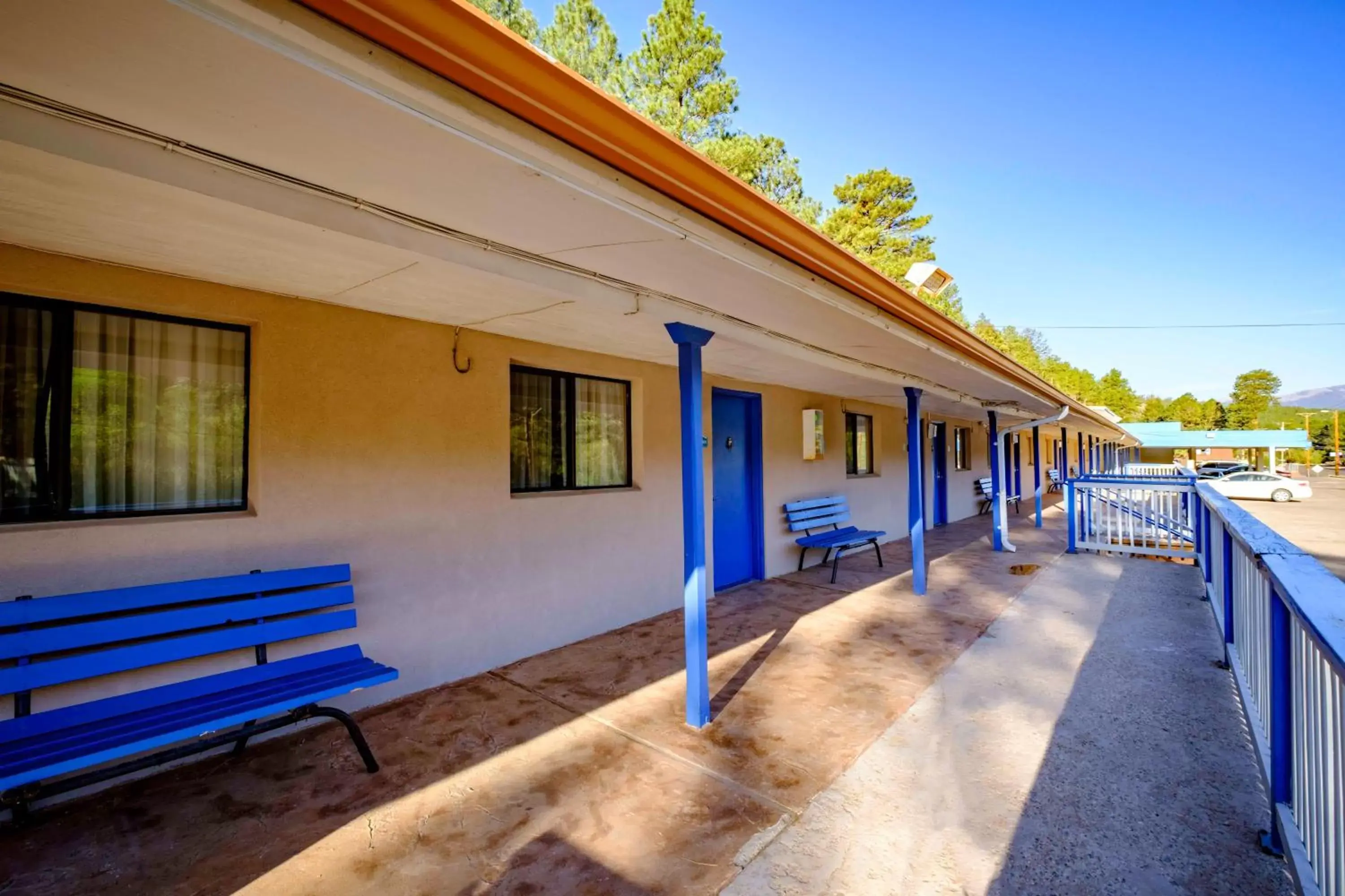 Property building in Budget Lodge