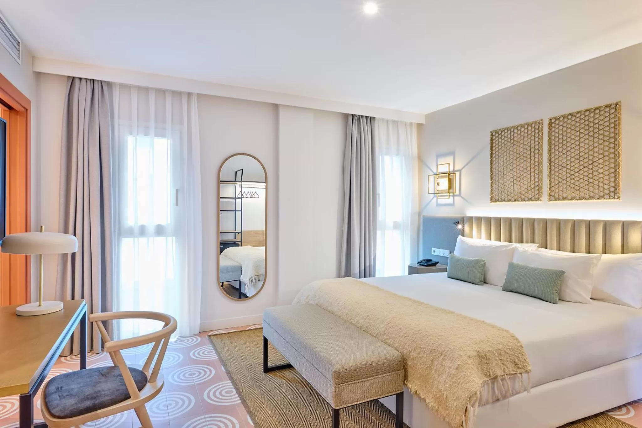 Photo of the whole room, Bed in Boutique Hotel Luna Granada Centro