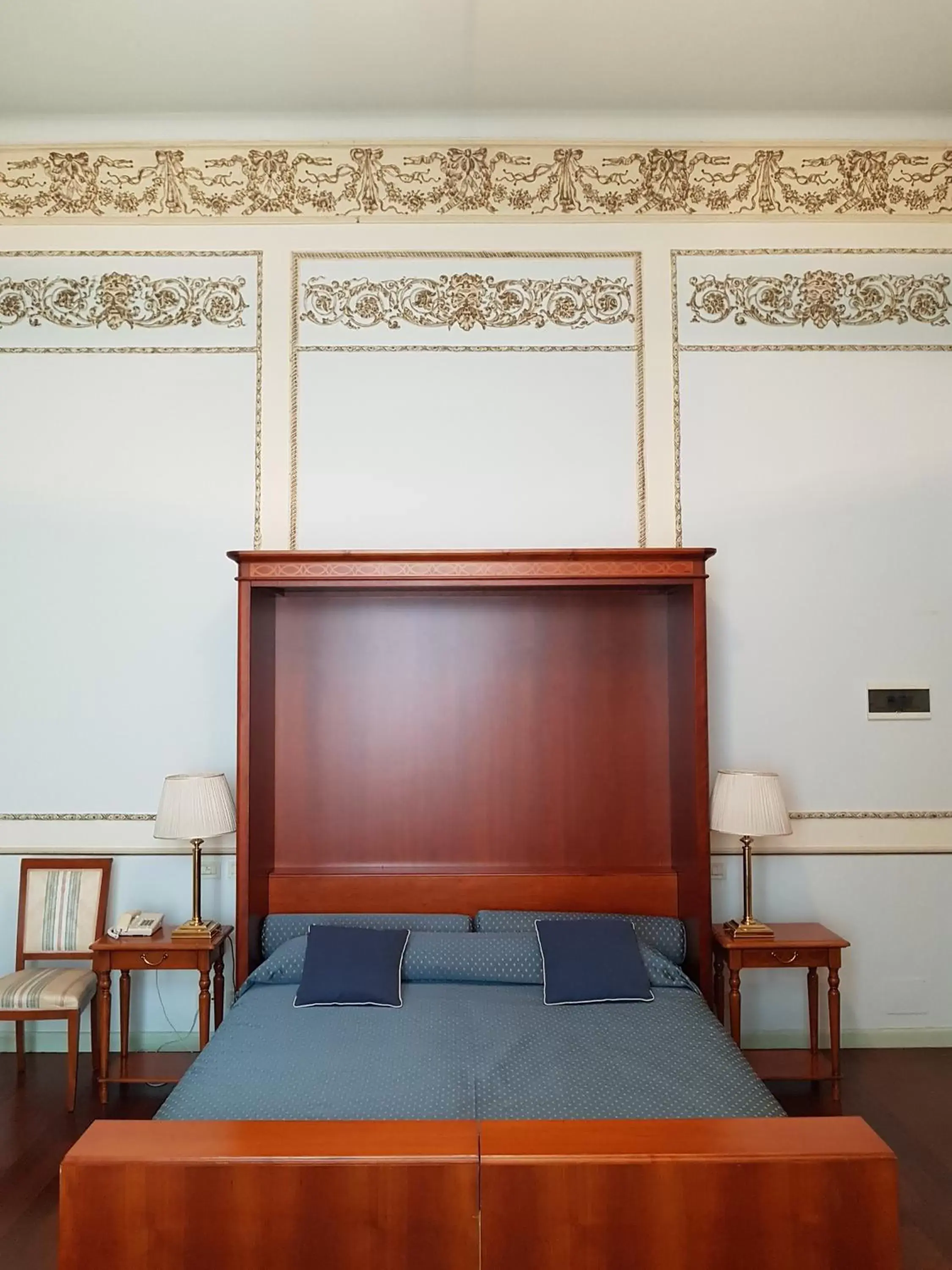 Bed in Hotel Grand'Italia Bed in Hotel Grand'Italia