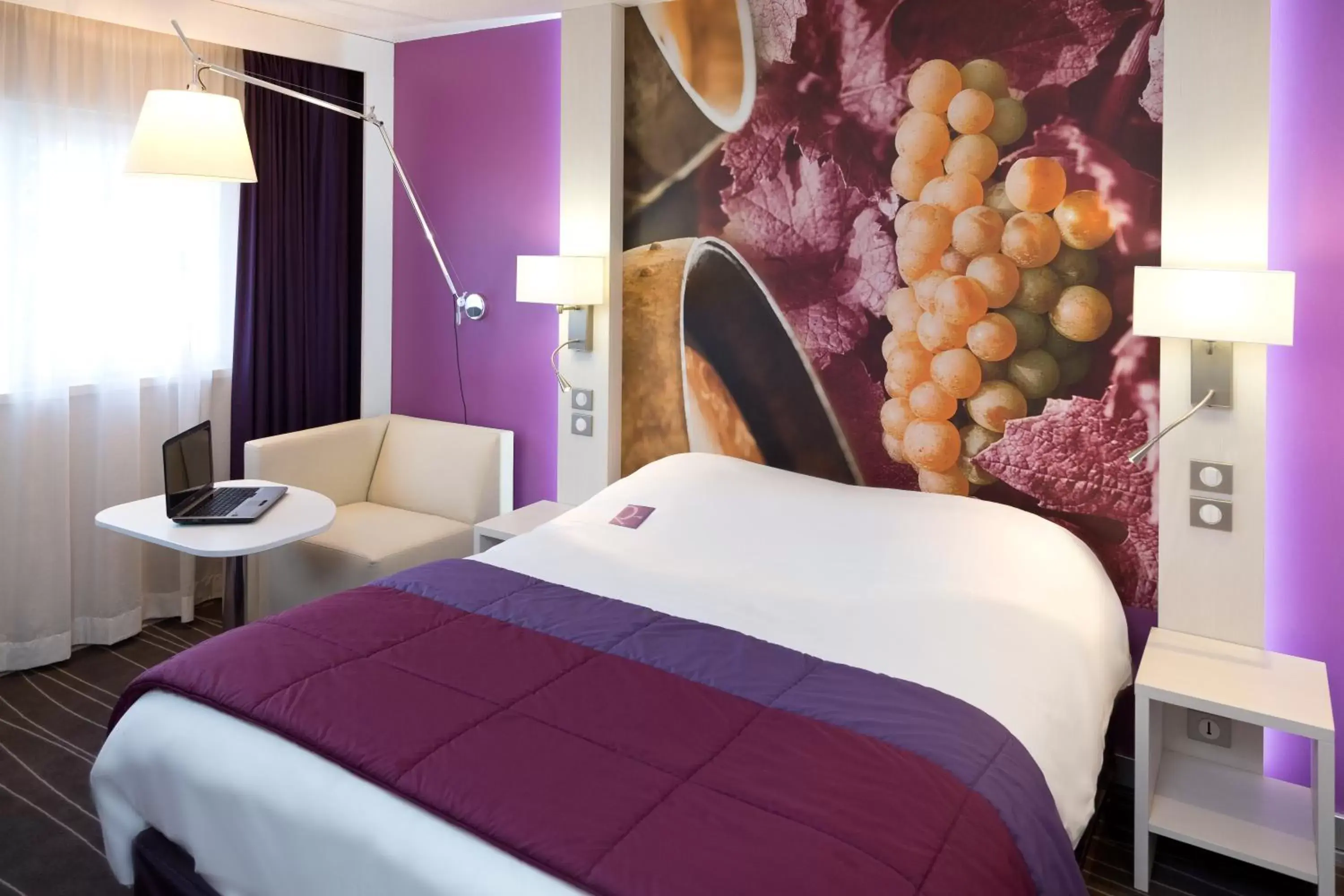 Photo of the whole room, Bed in Mercure Strasbourg Aéroport