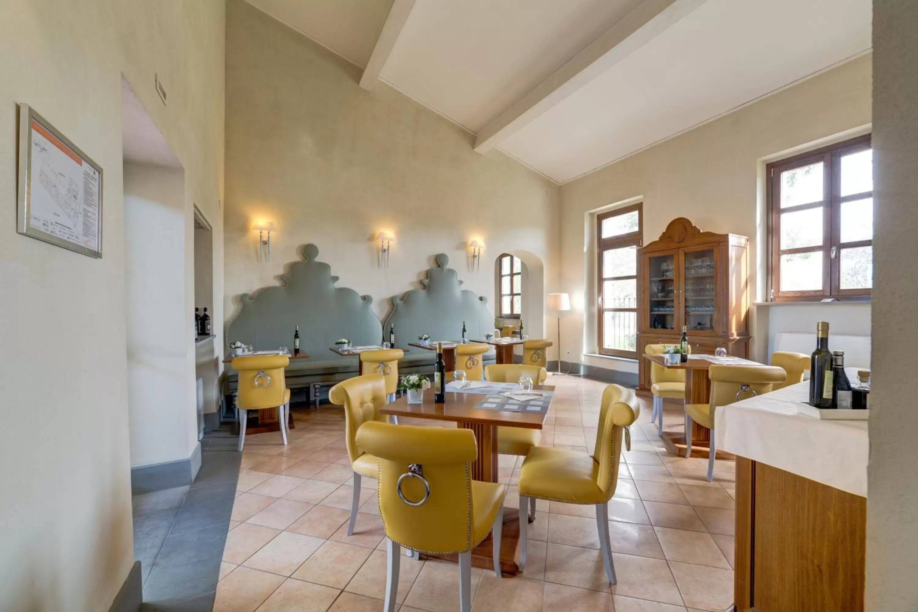 Restaurant/places to eat in Villa Tolomei Hotel & Resort