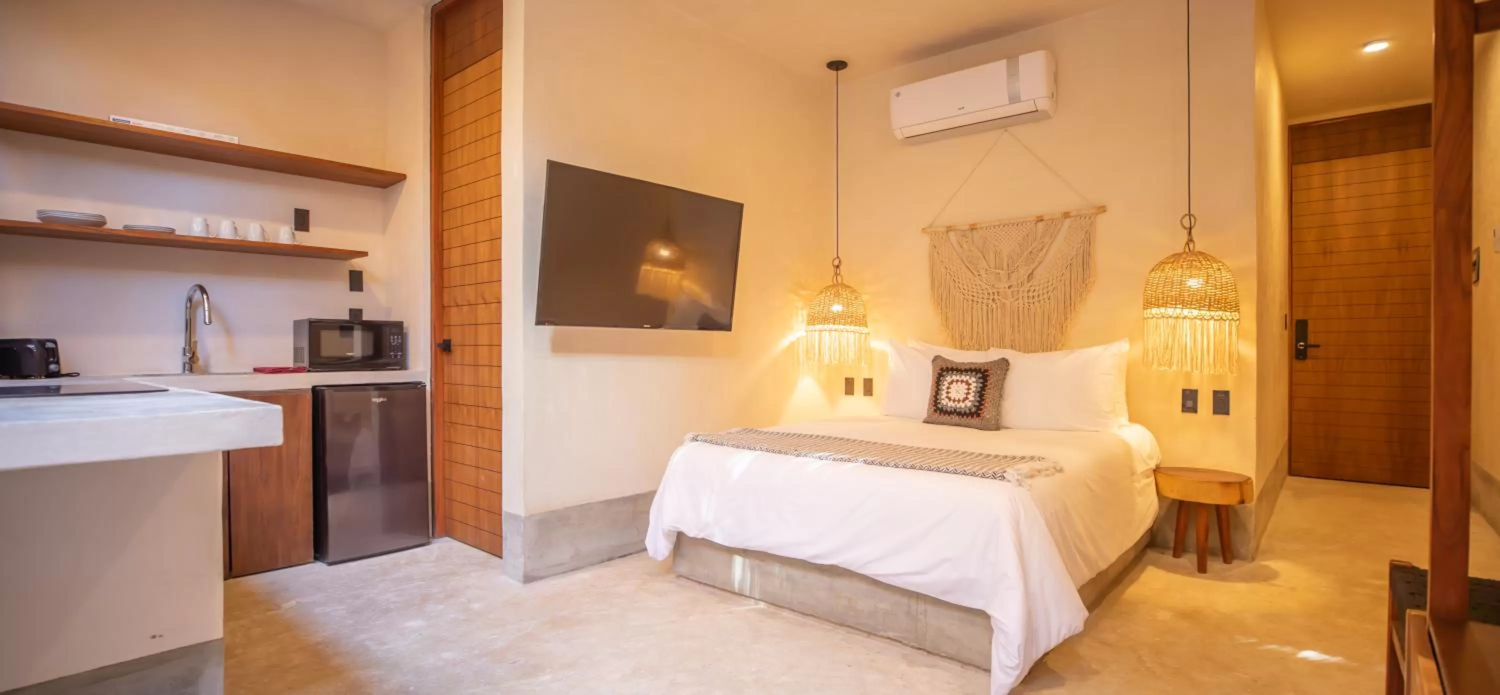 Standard Suite in Nuee Hotel & Beach Club