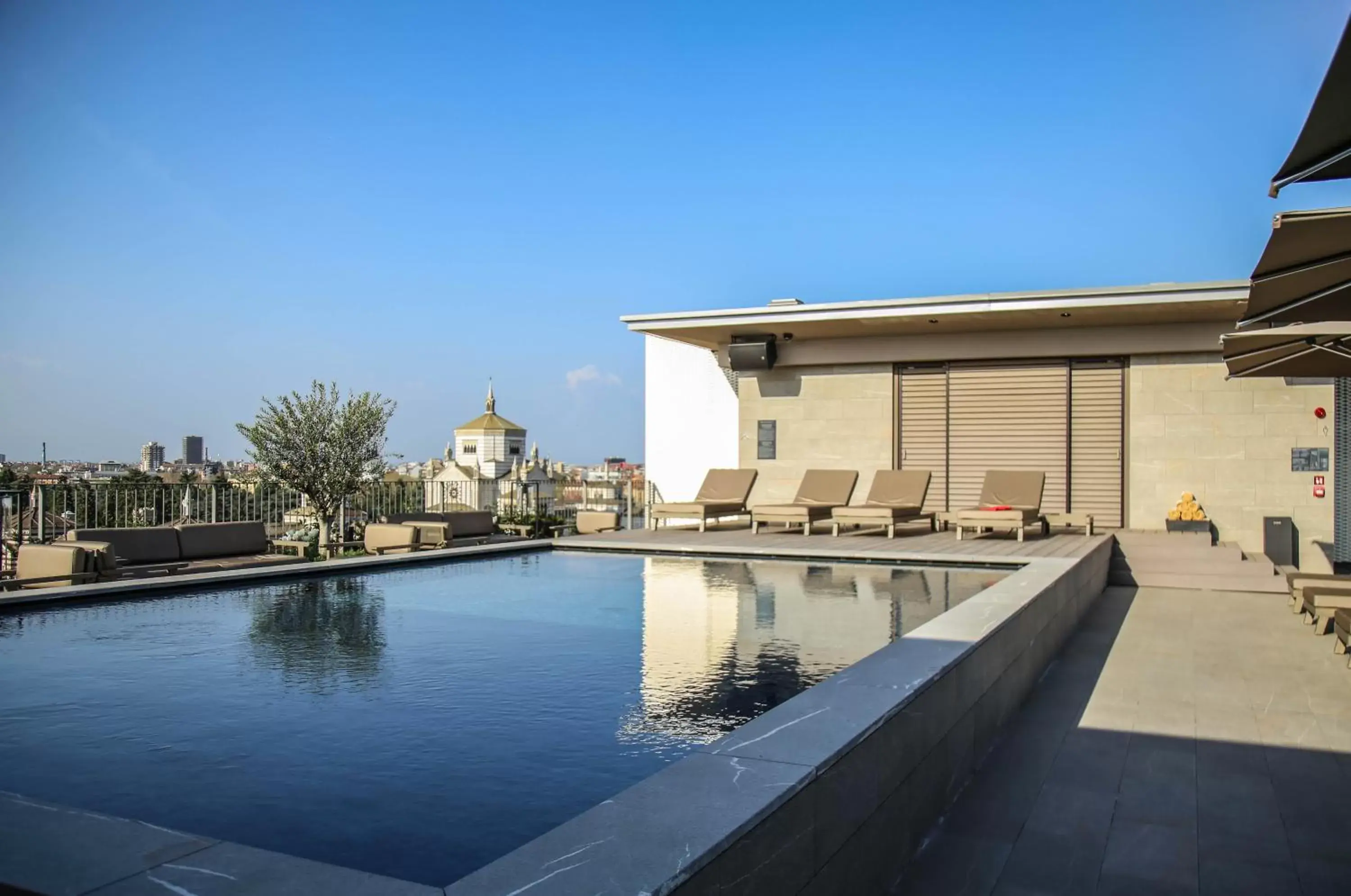 Balcony/Terrace, Swimming Pool in Hotel VIU Milan