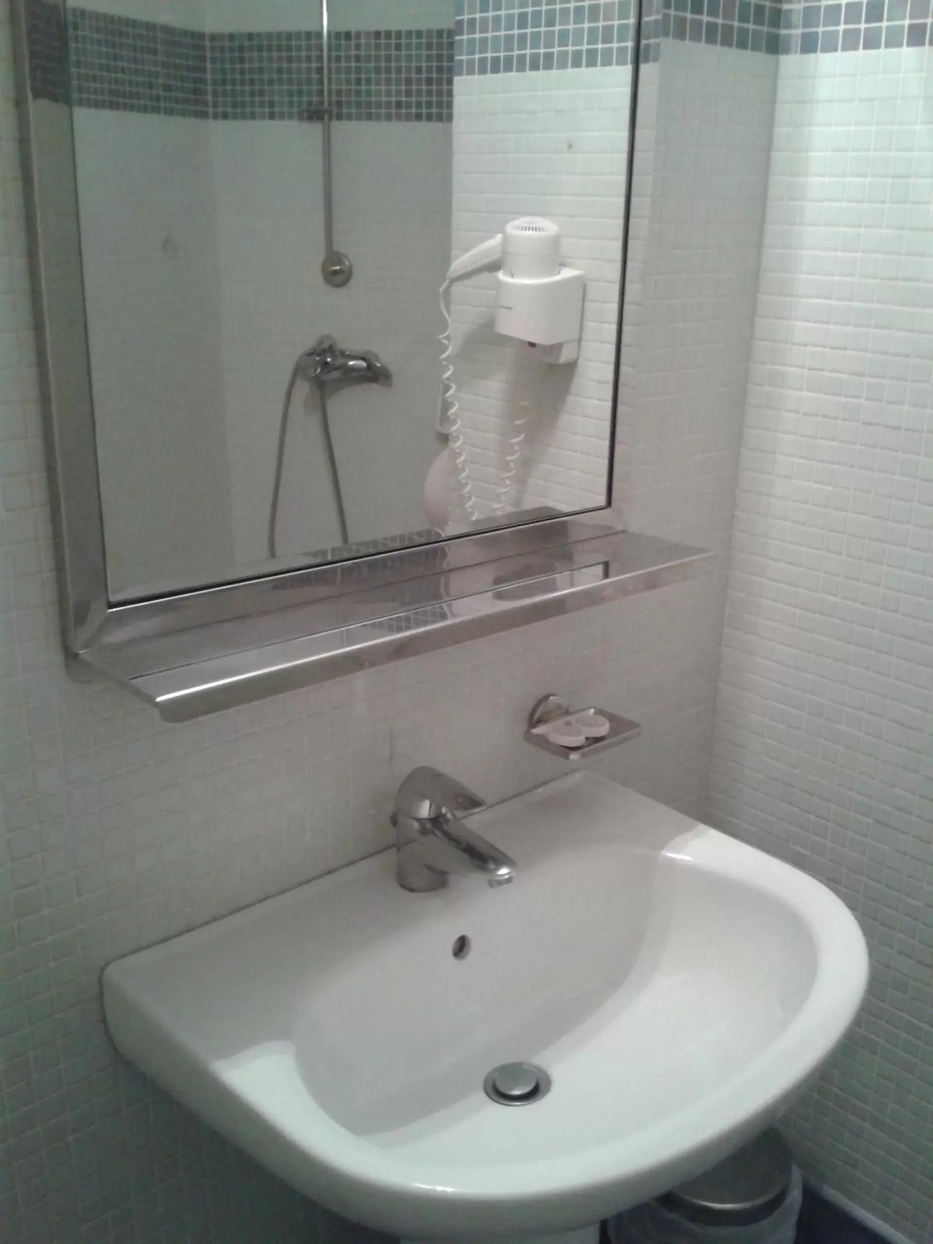 Bathroom in Exis Hotel