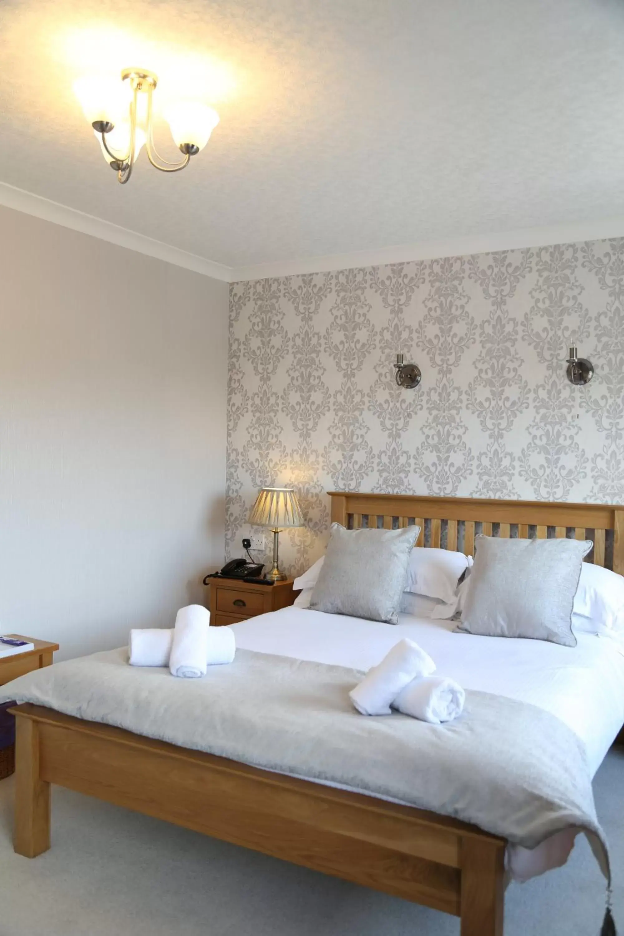 Bed in Keswick Park Hotel