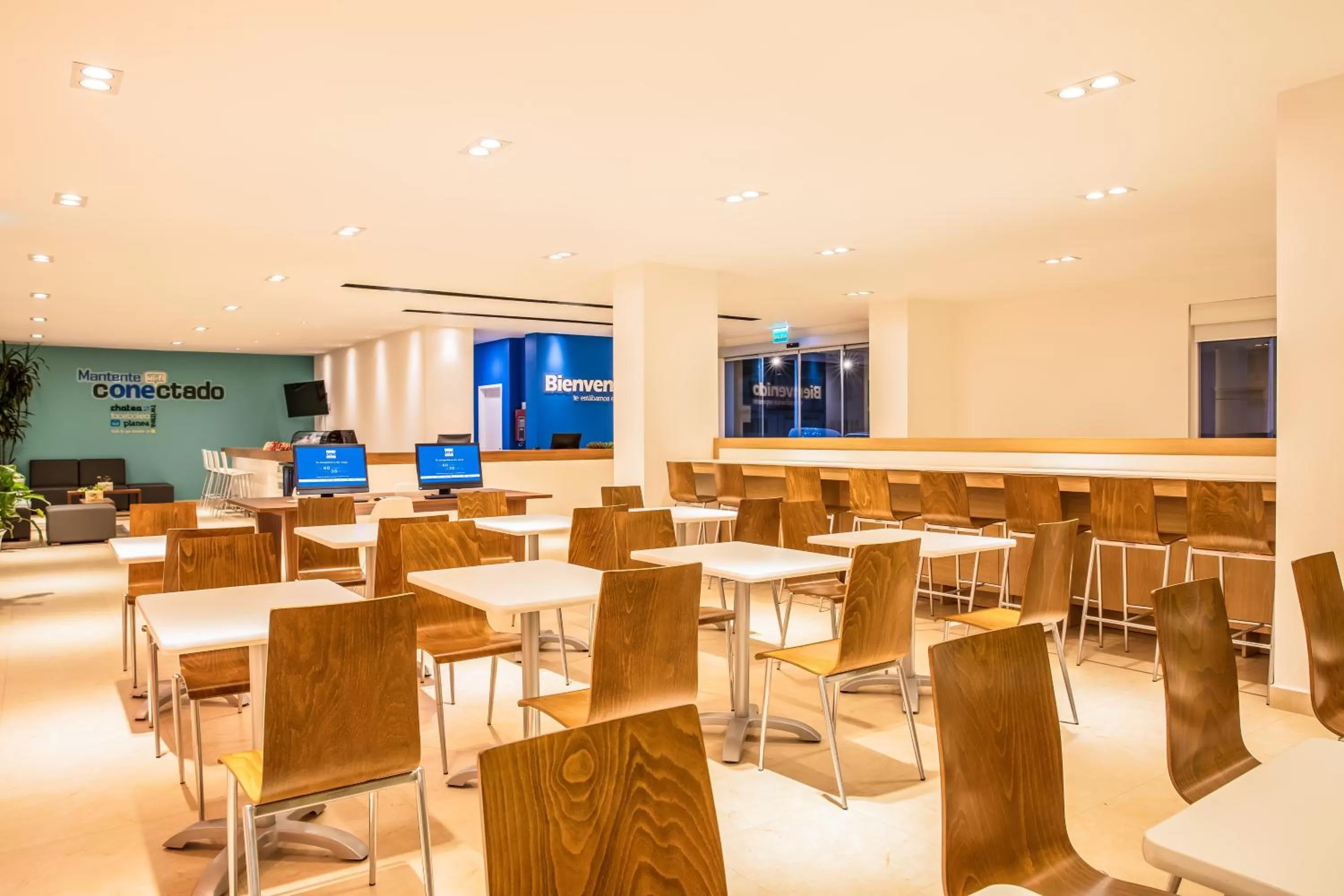 Restaurant/places to eat in One Puebla Serdan