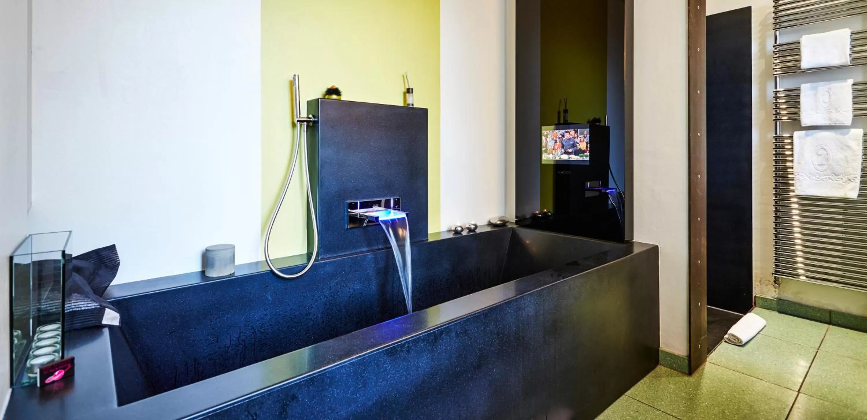 Photo of the whole room in Der Zauberlehrling