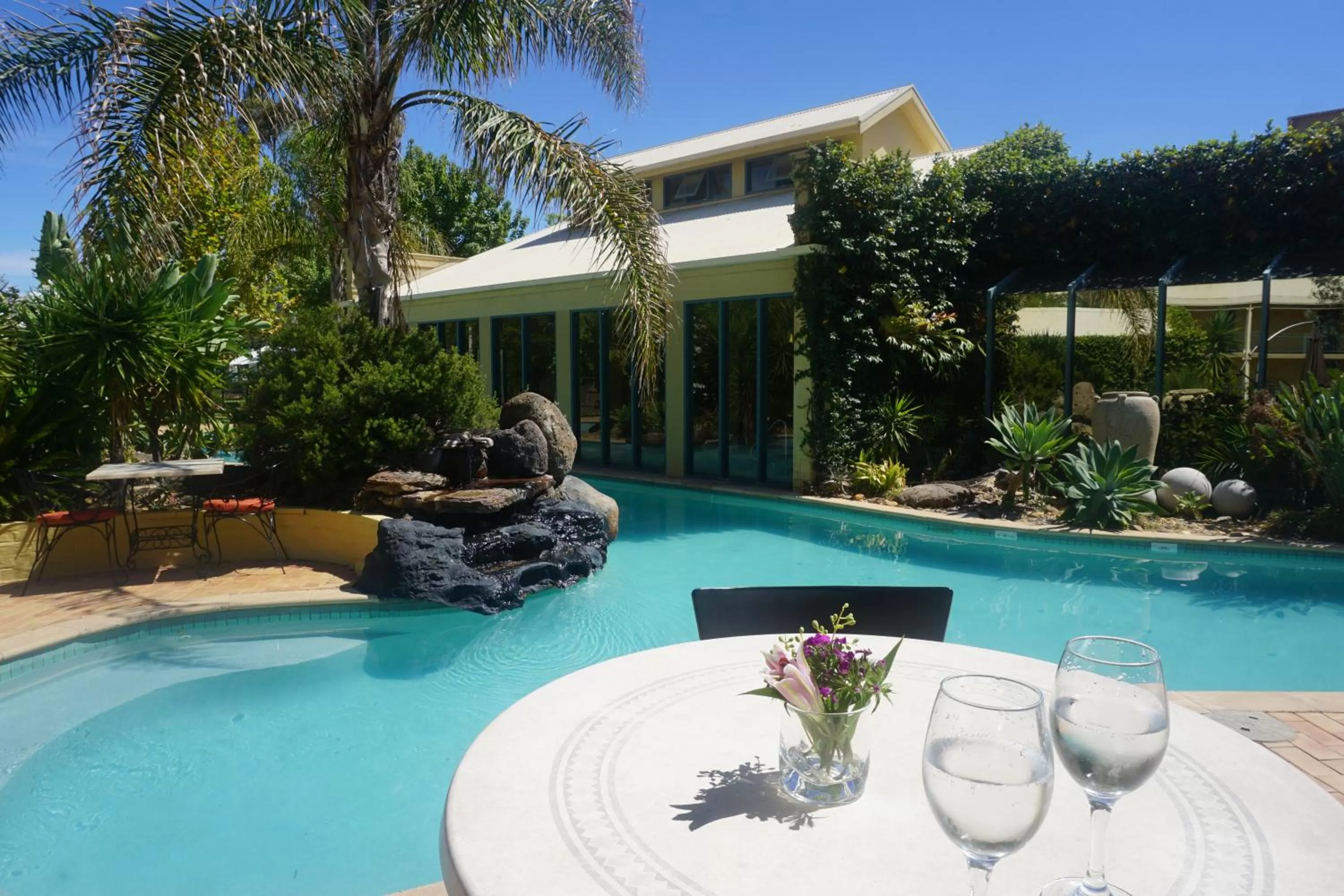 Swimming pool in Madison Spa Motel - Adults Only