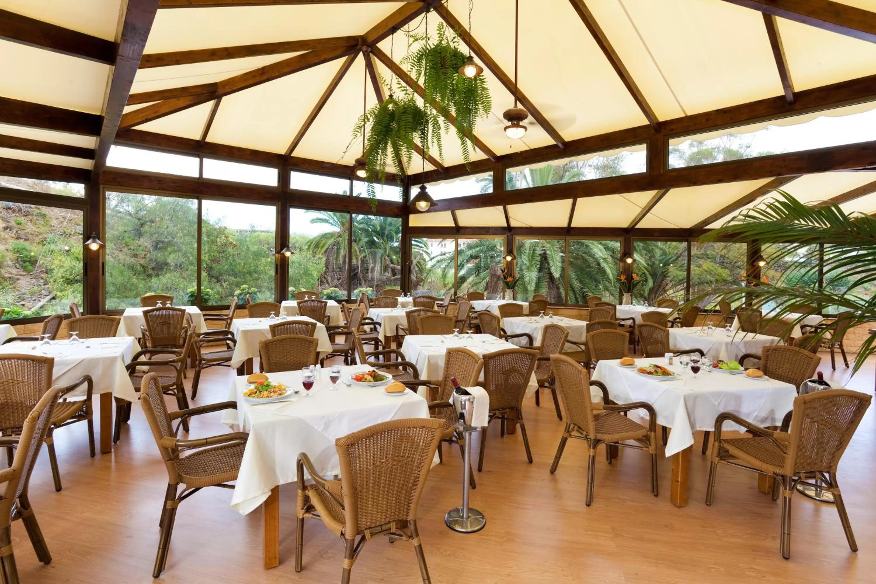Restaurant/places to eat in Parque Vacacional Eden