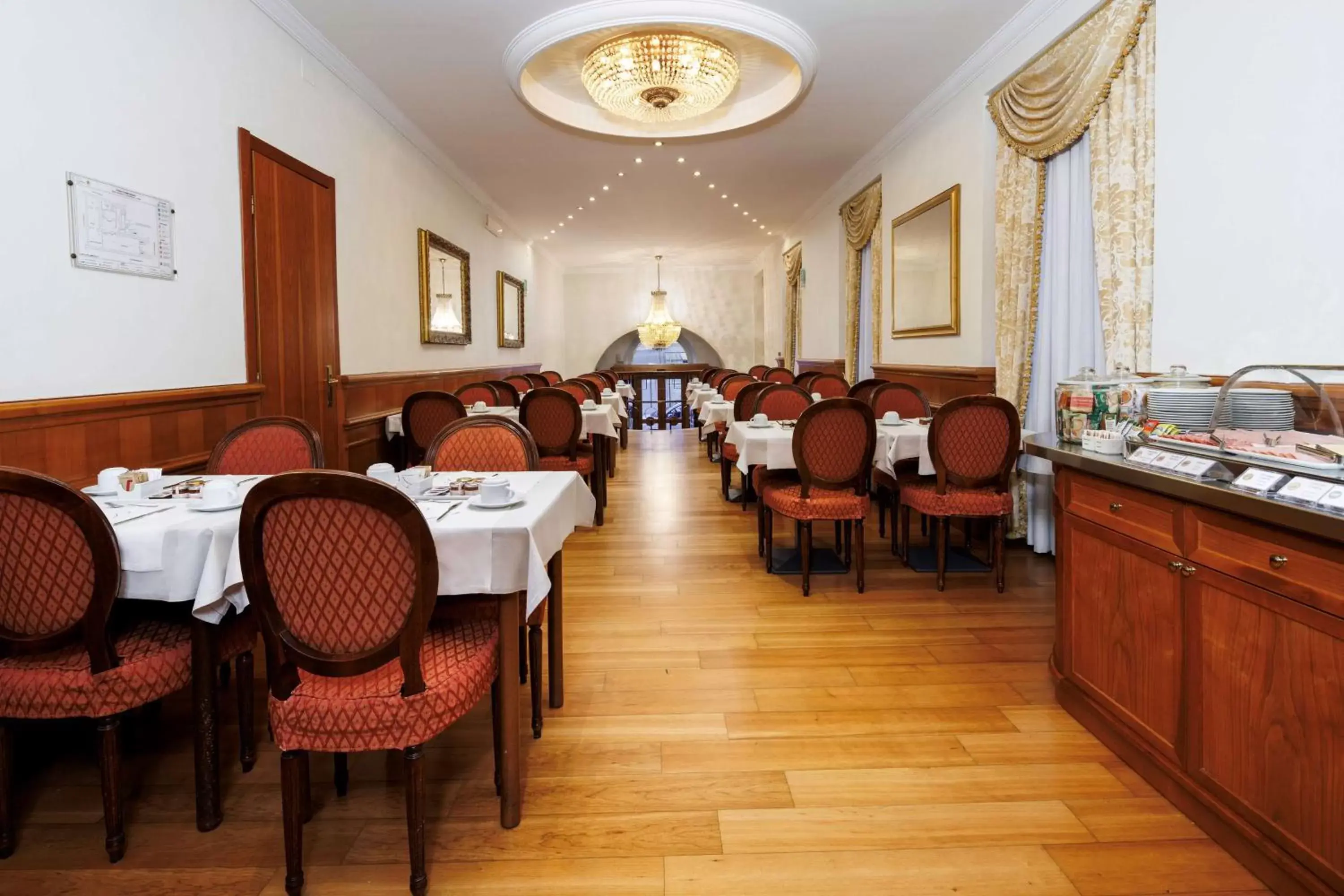 Restaurant/Places to Eat in Hotel Raffaello - Sure Hotel Collection by Best Western