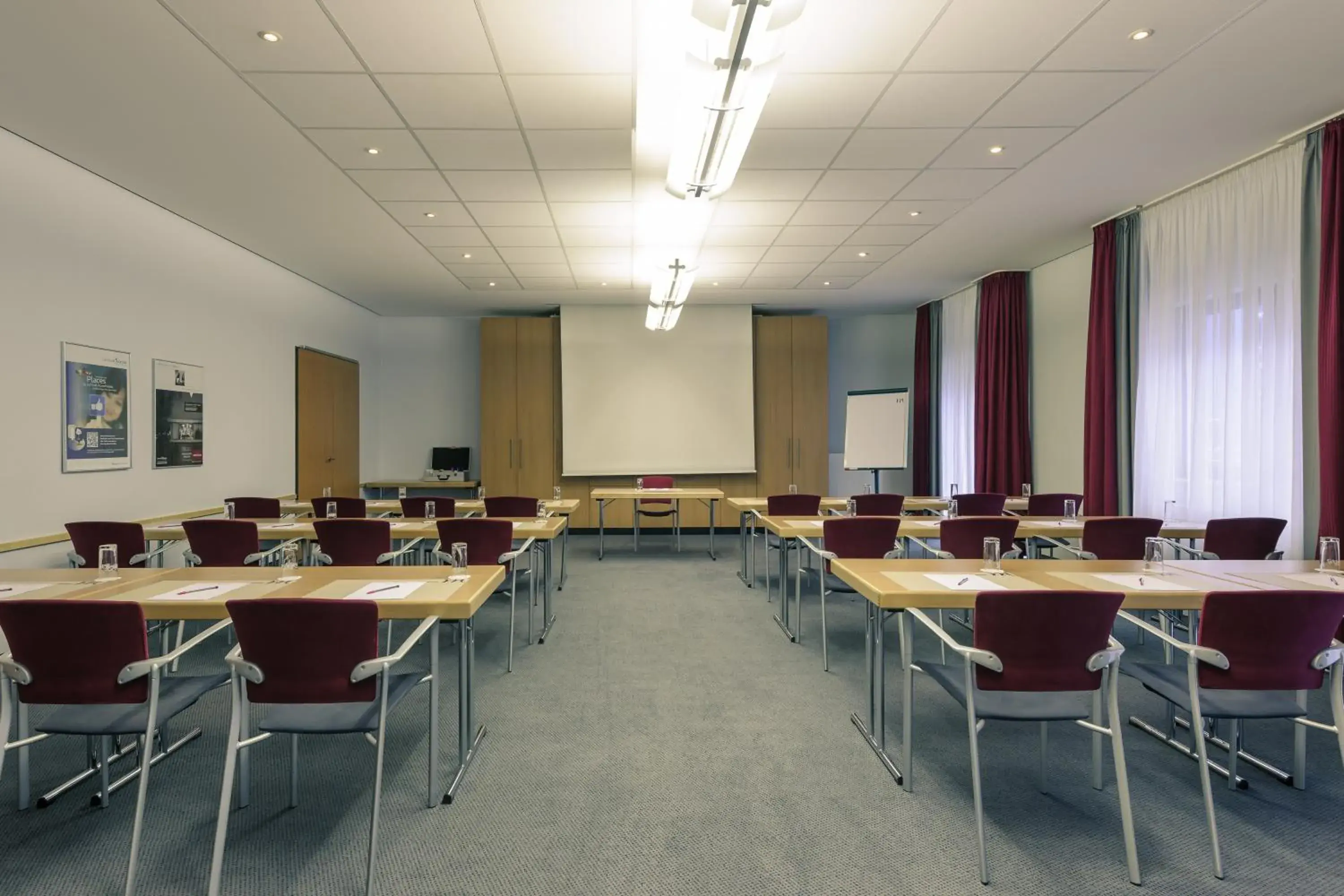 Meeting/conference room in Mercure Hotel Frankfurt Eschborn Süd