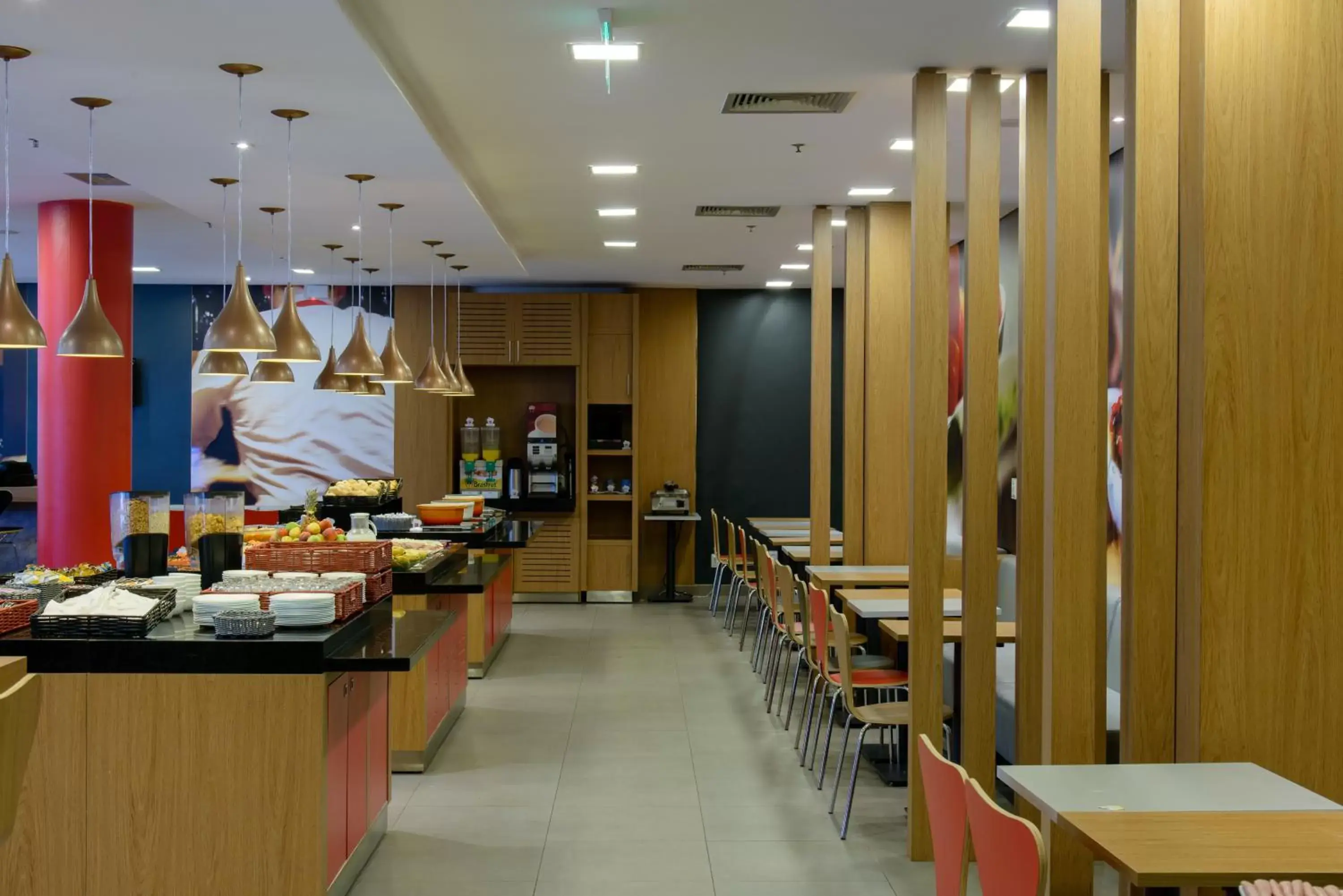 Restaurant/Places to Eat in ibis Salvador Rio Vermelho