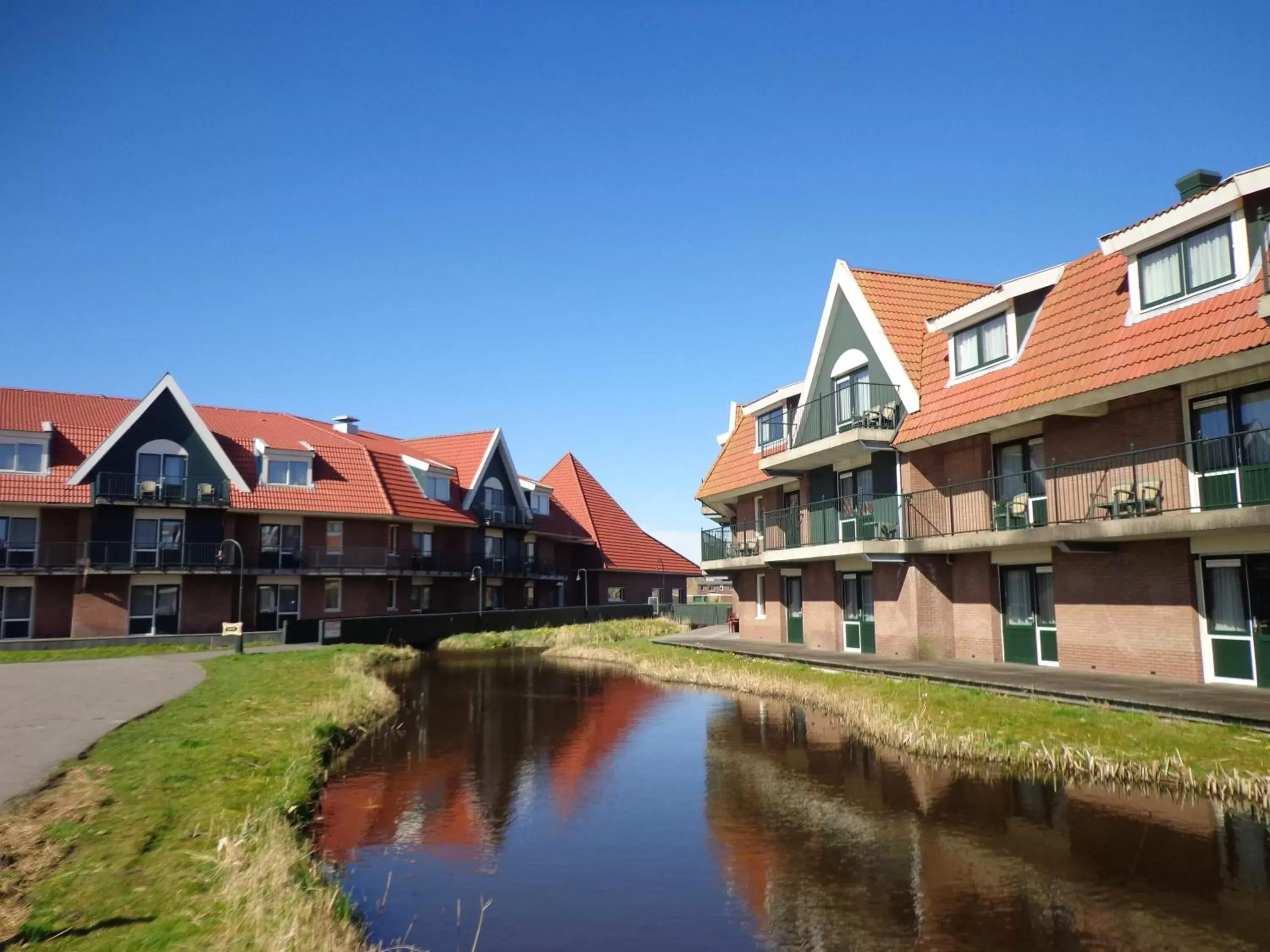 Area and facilities, Property Building in De Rijper Eilanden