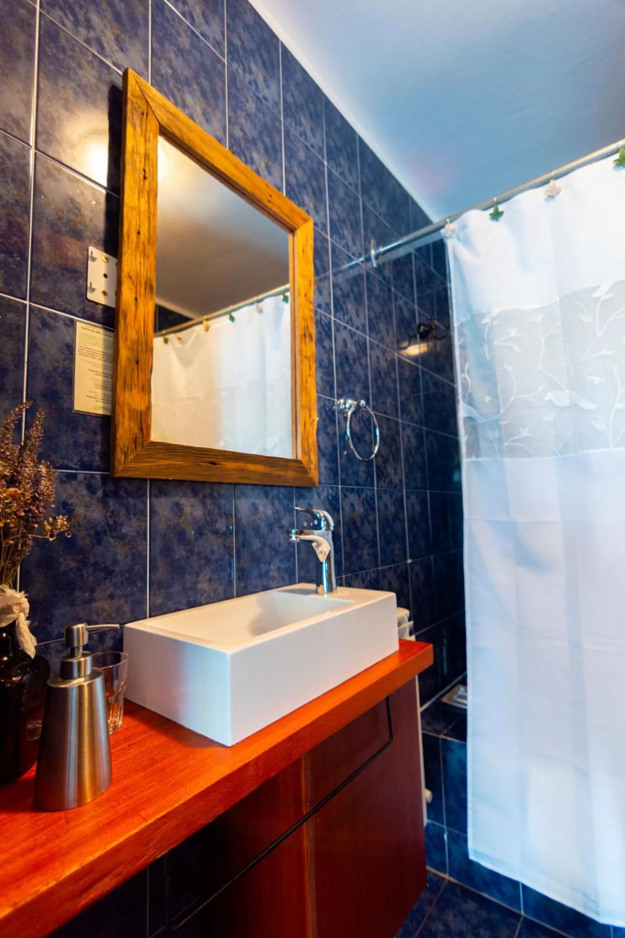 Bathroom in Hostería El Galpón Del Glaciar