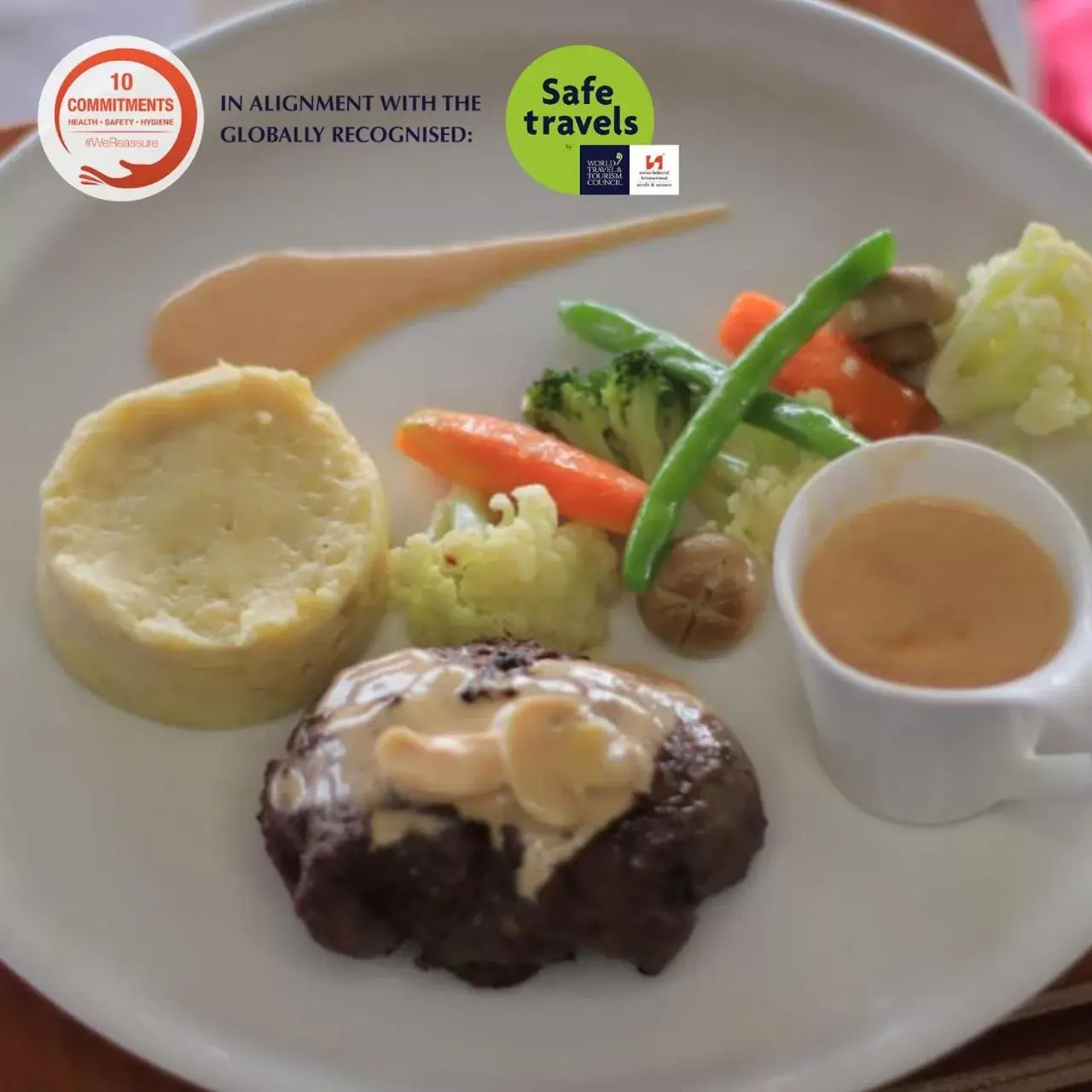 Restaurant/places to eat in Swiss-Belhotel Ambon