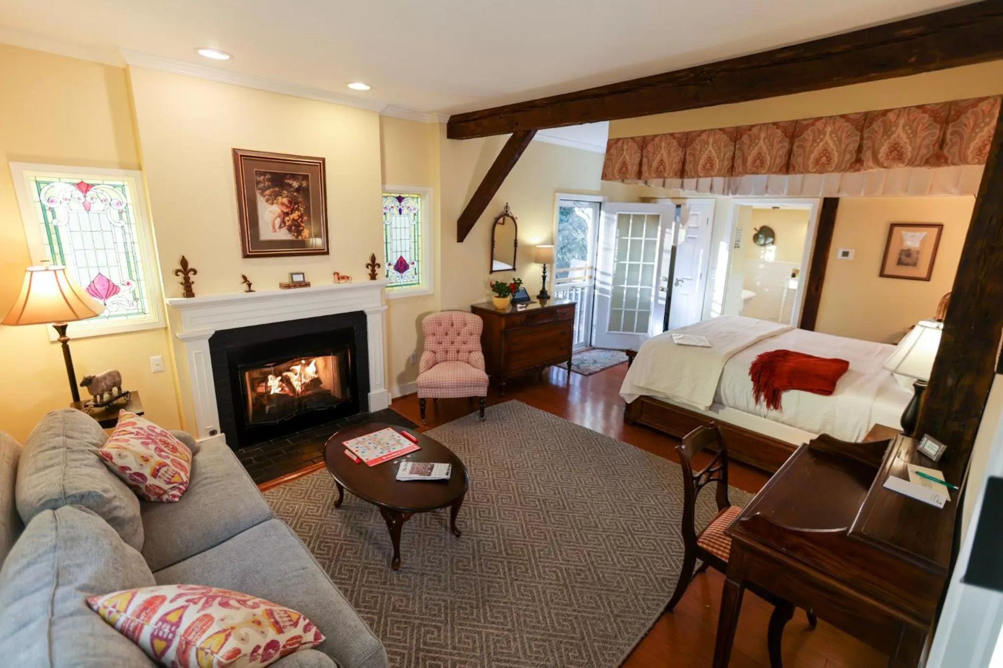 Bed in Woolverton Inn