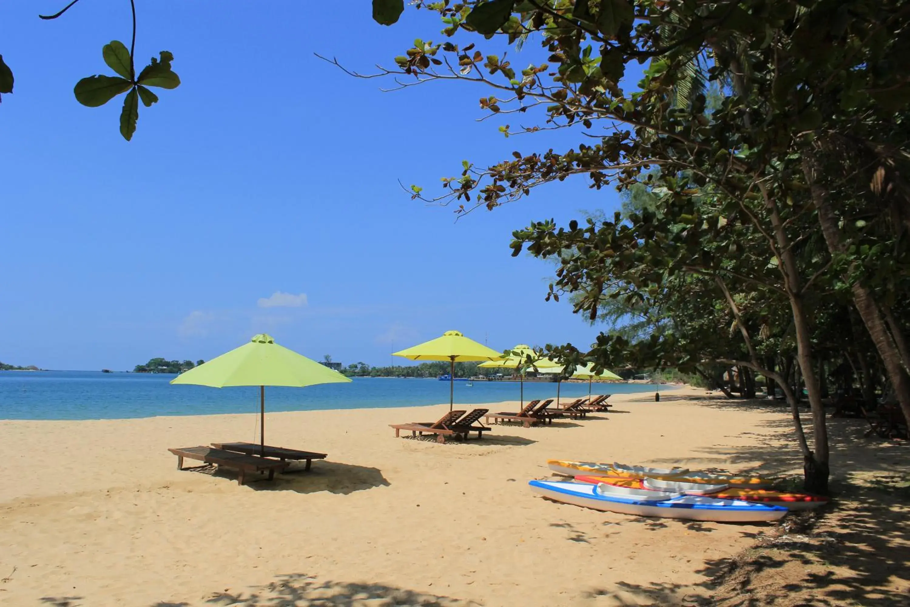 Garden, Beach in Vung Bau Resort