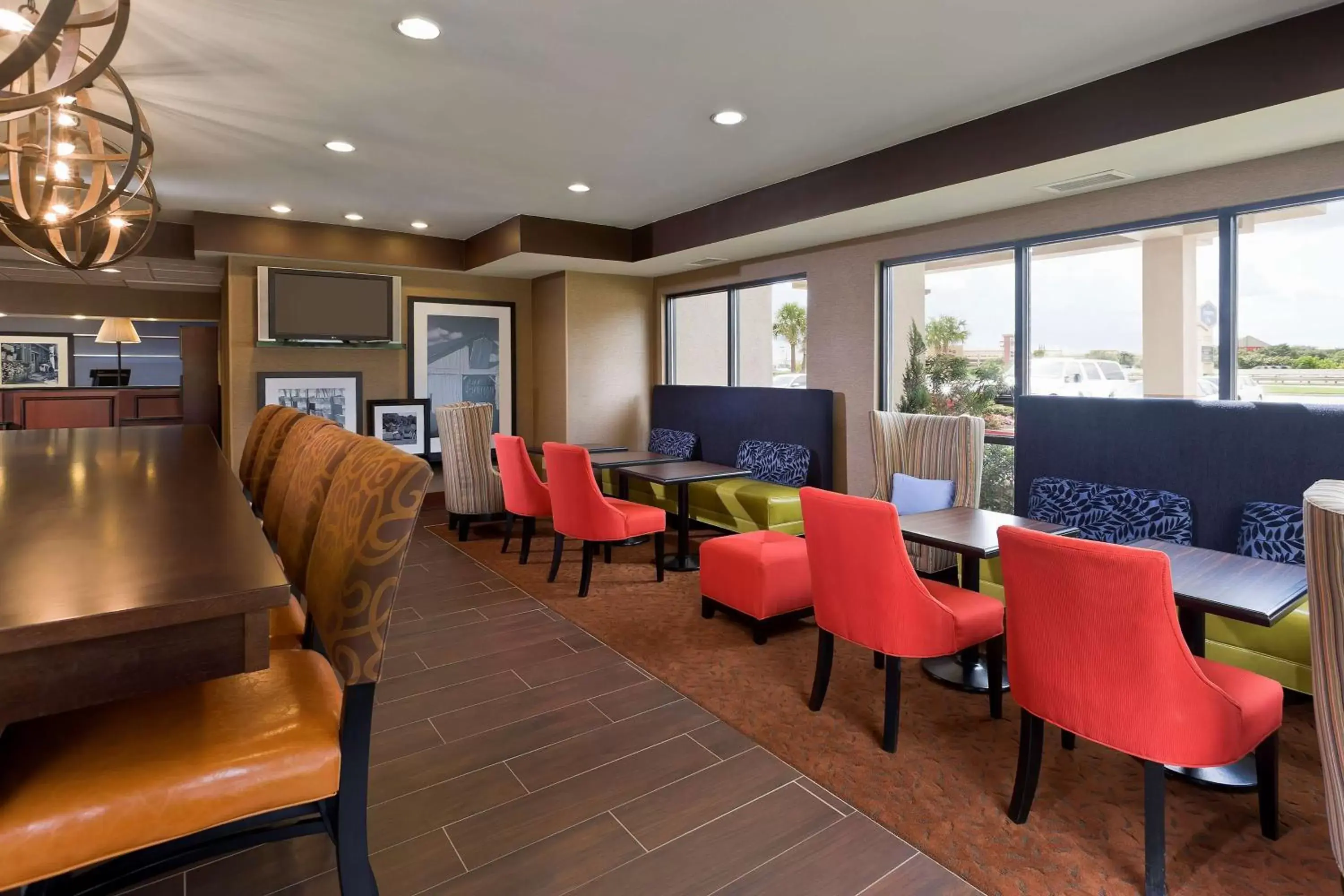 Lobby or reception in Hampton Inn Houston Stafford